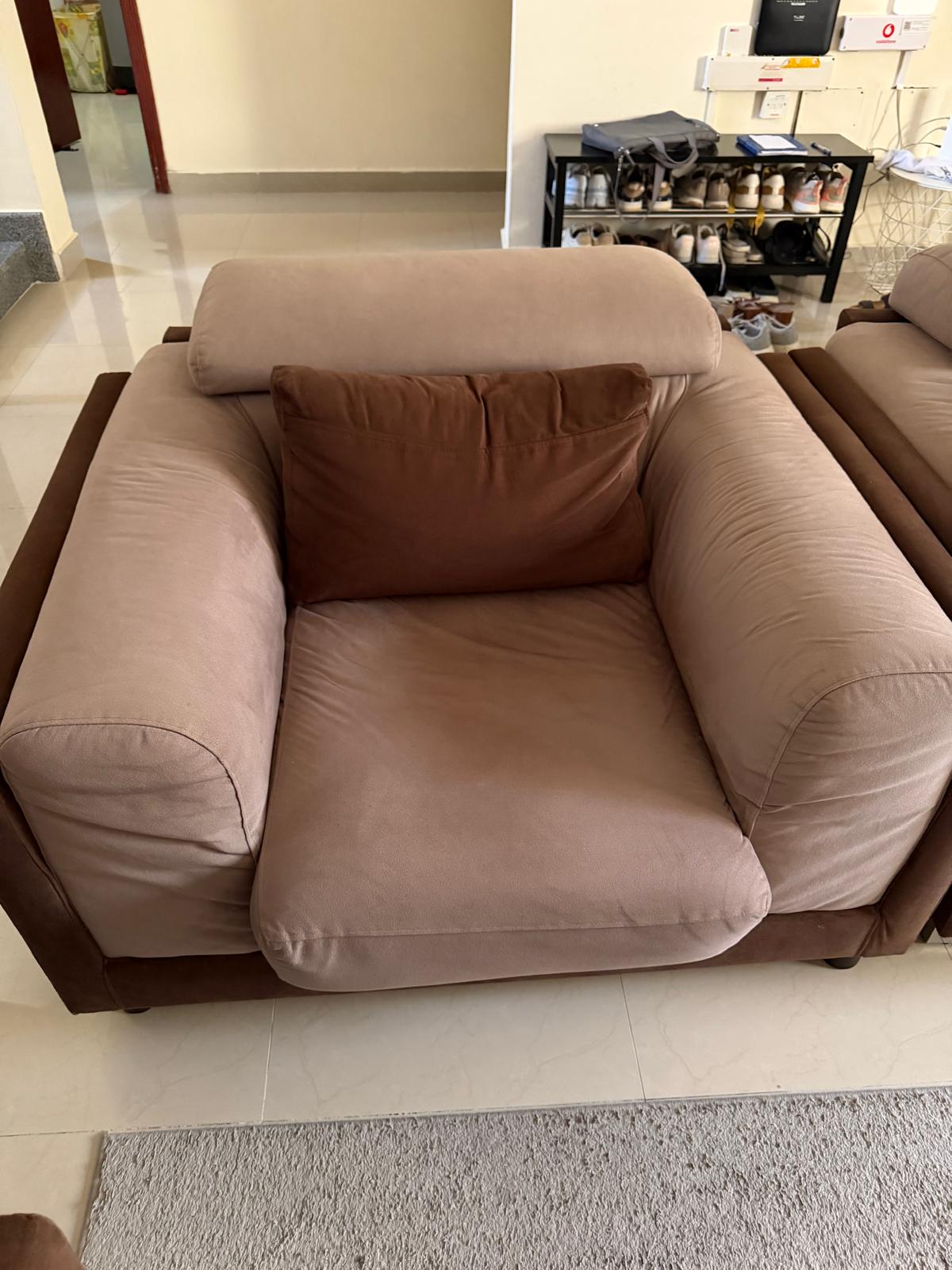 Premium Italian Sofa Set – Purchased from Tivoli - Image 3