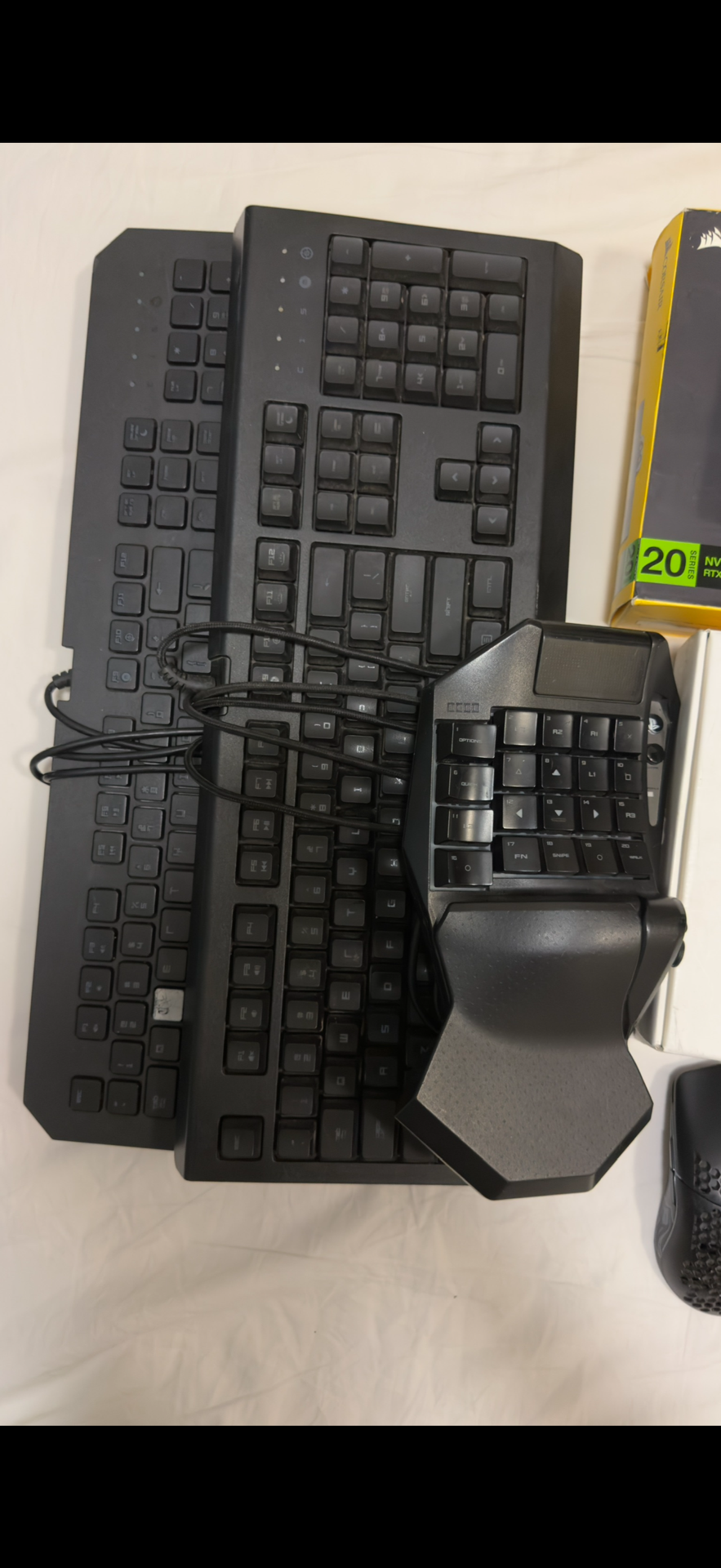 2 laptops with many prepherials  - Image 3
