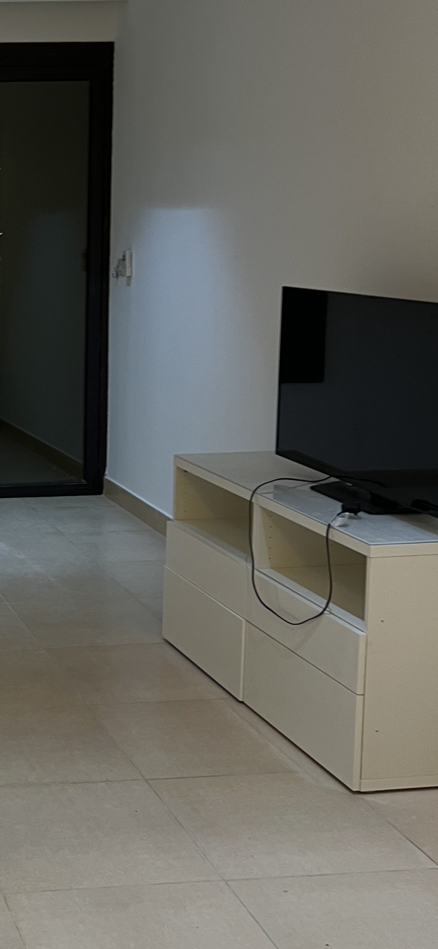 TV UNIT - Image 3