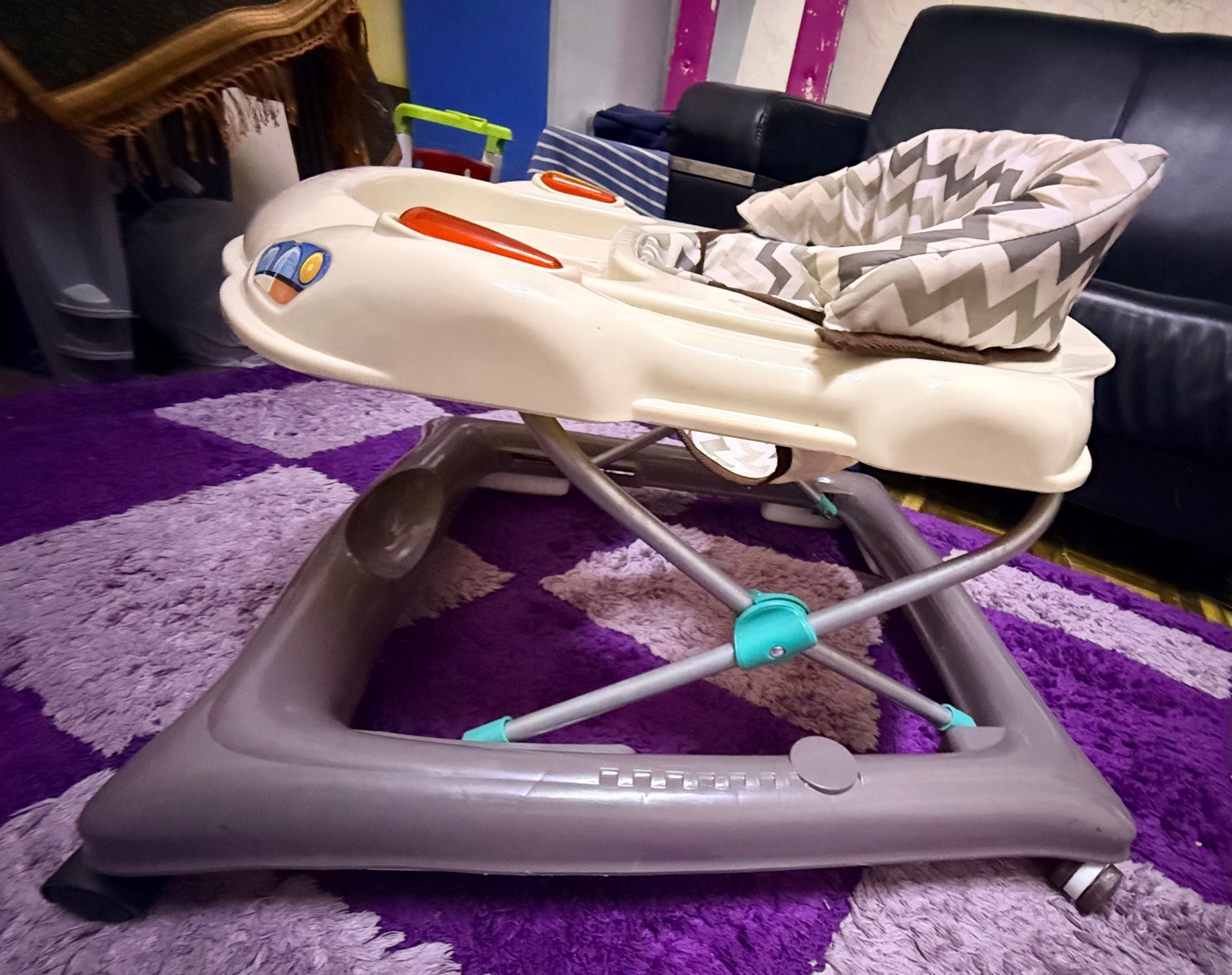 Used Baby walker for sale QR 50 - Image 1