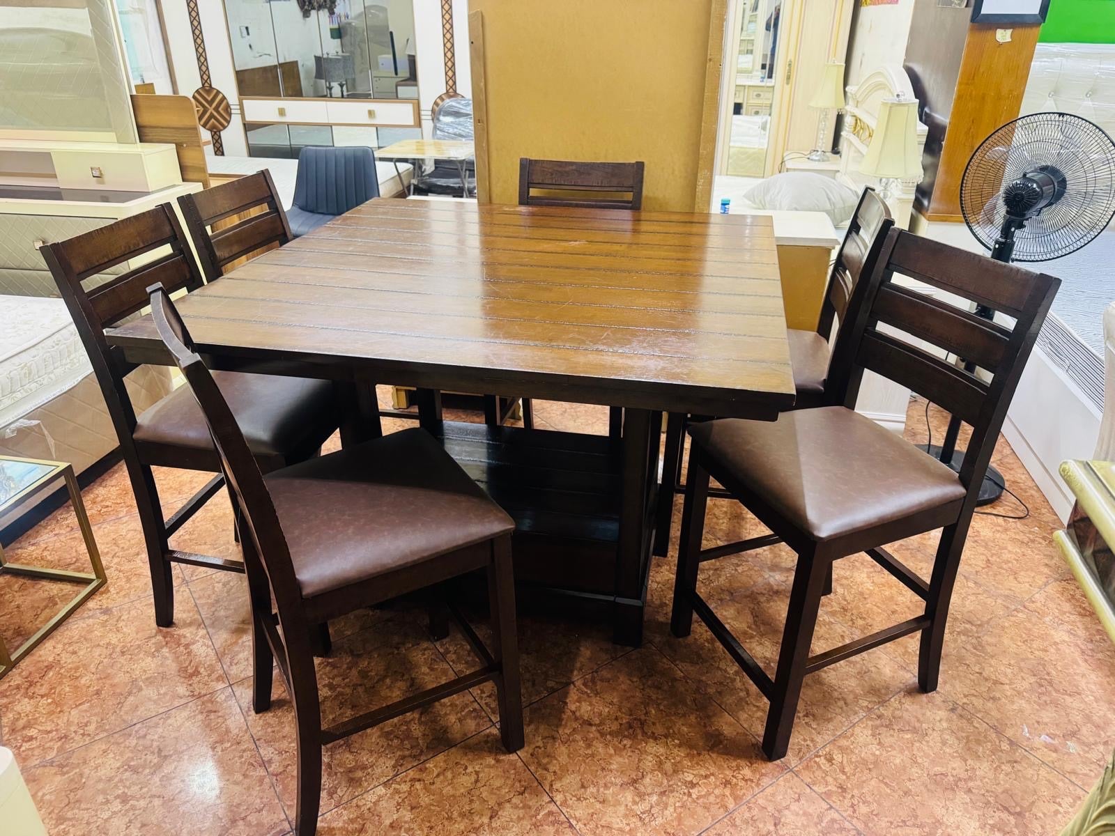 Used dining table for sale  - Image 3