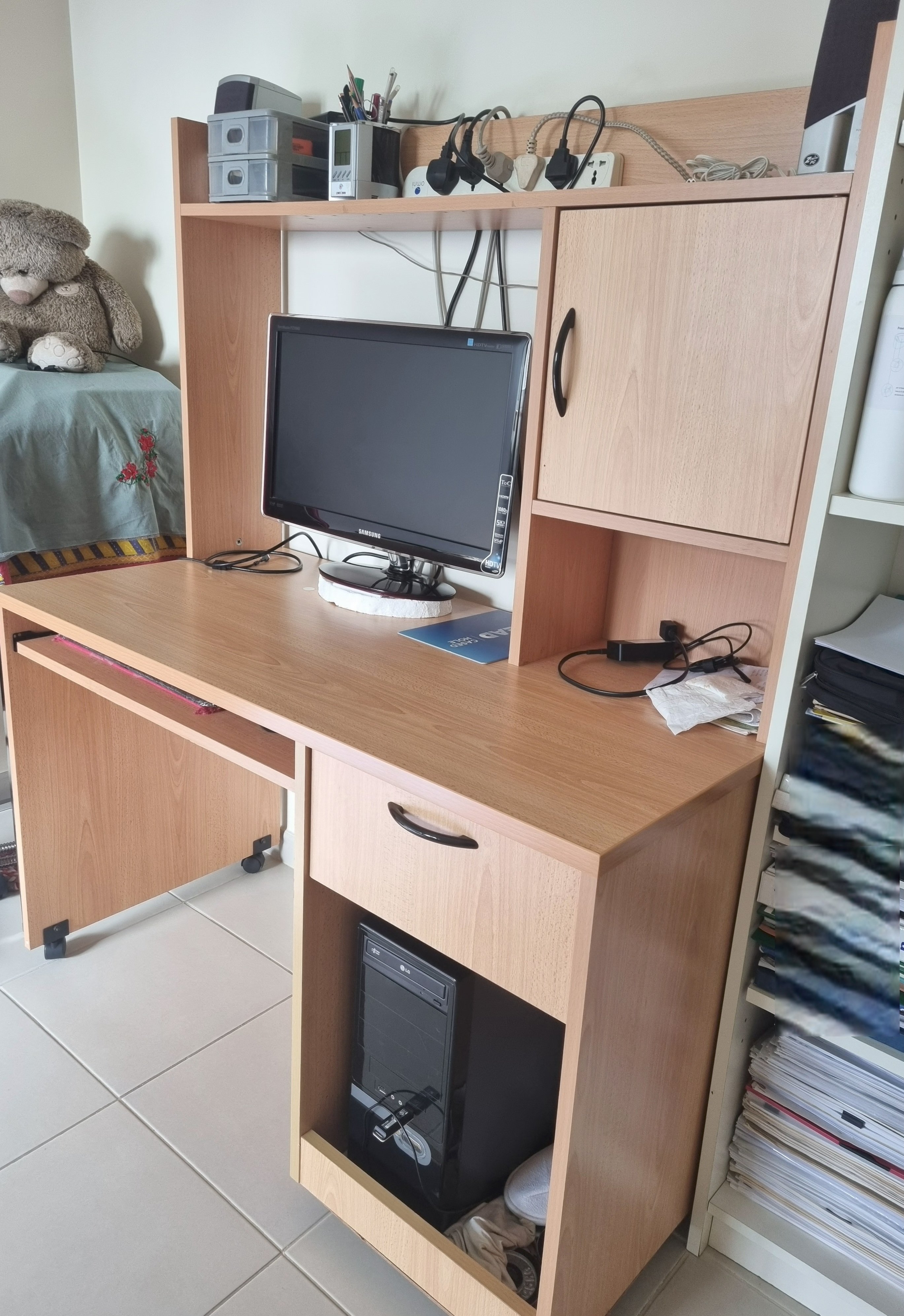Computer & Study Table + Chair - Image 3