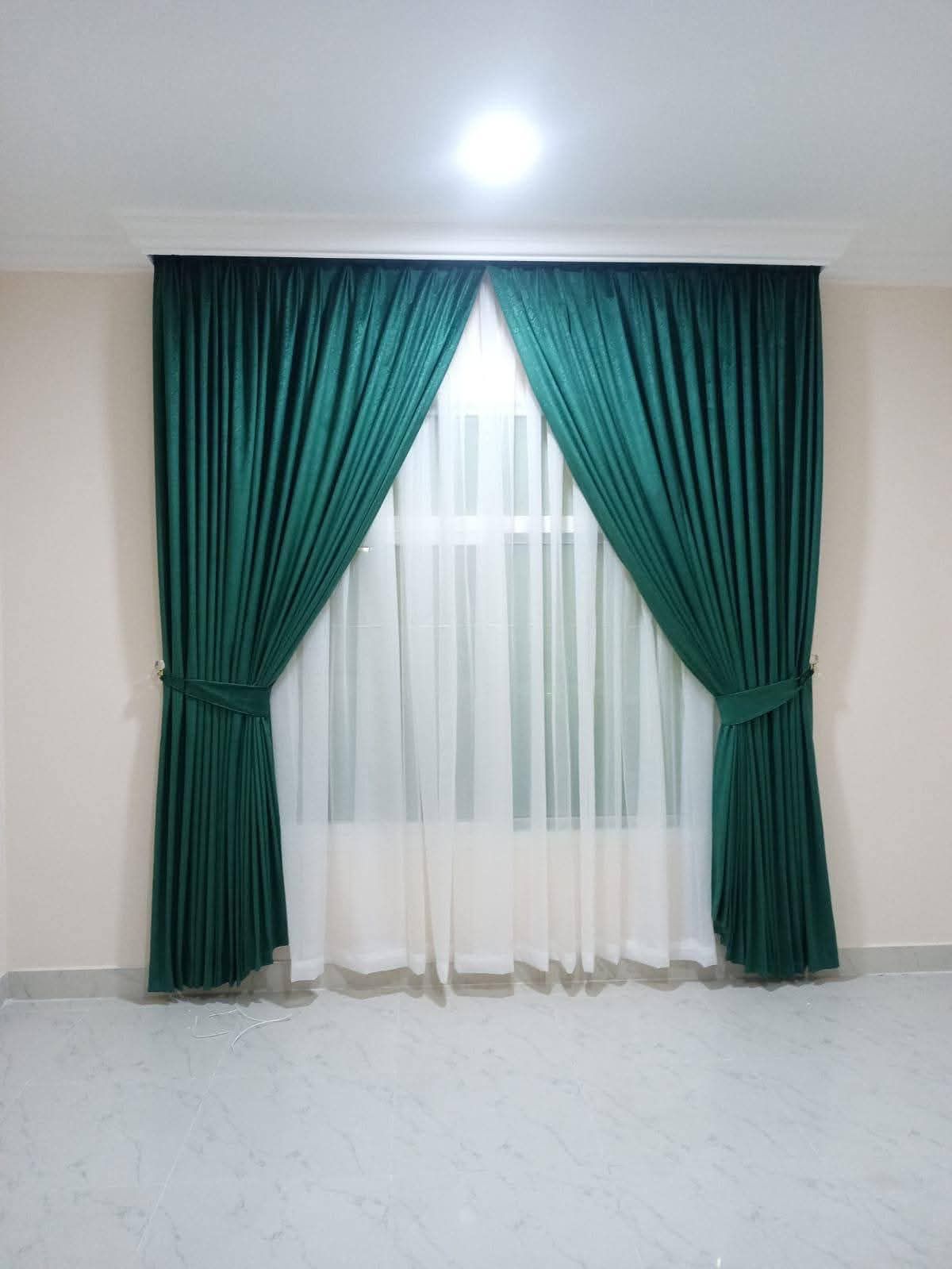Curtain  - Image 2