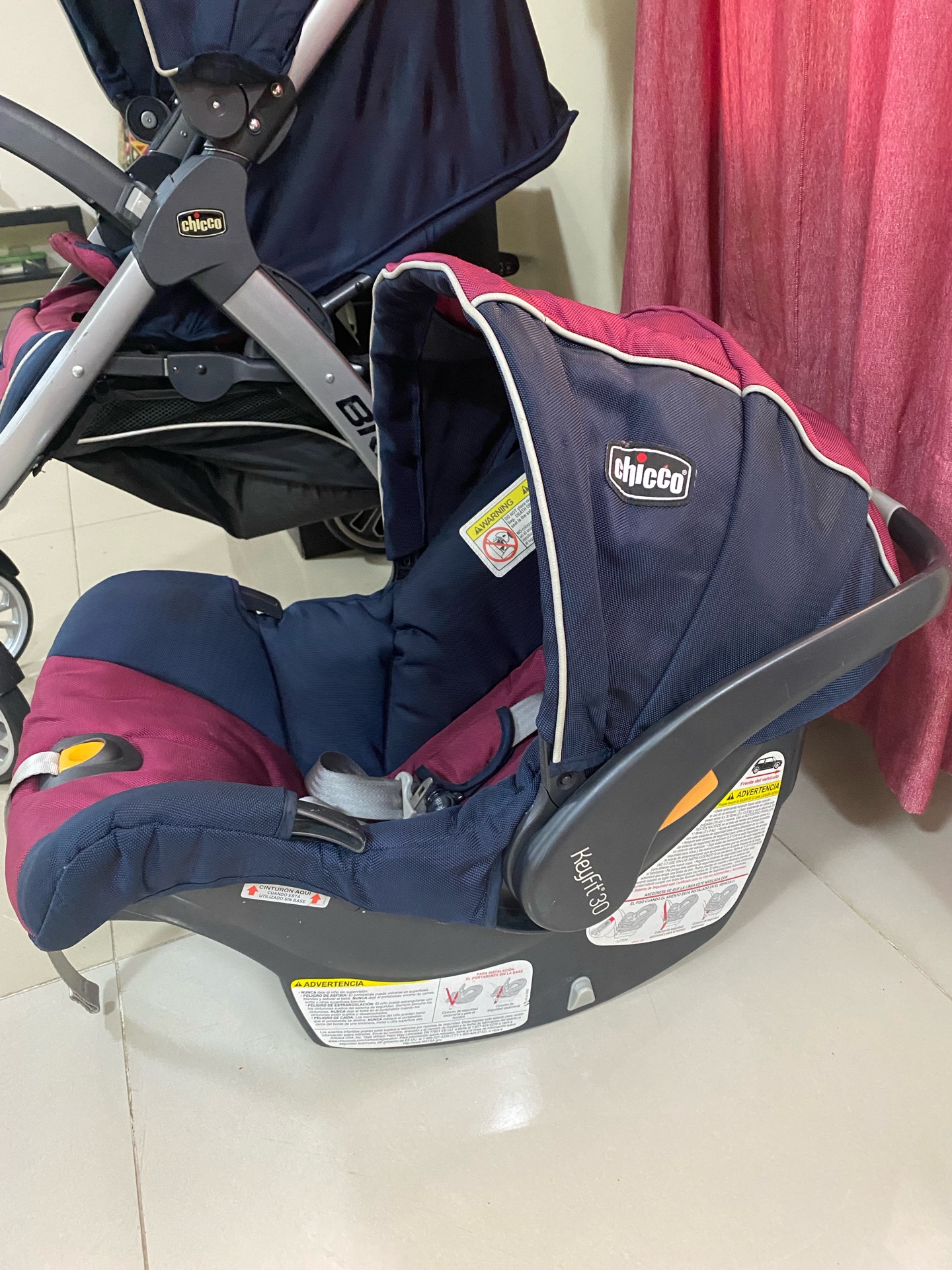 Chicco stroller with car seat  ….. selling price is 600qr  - Image 4