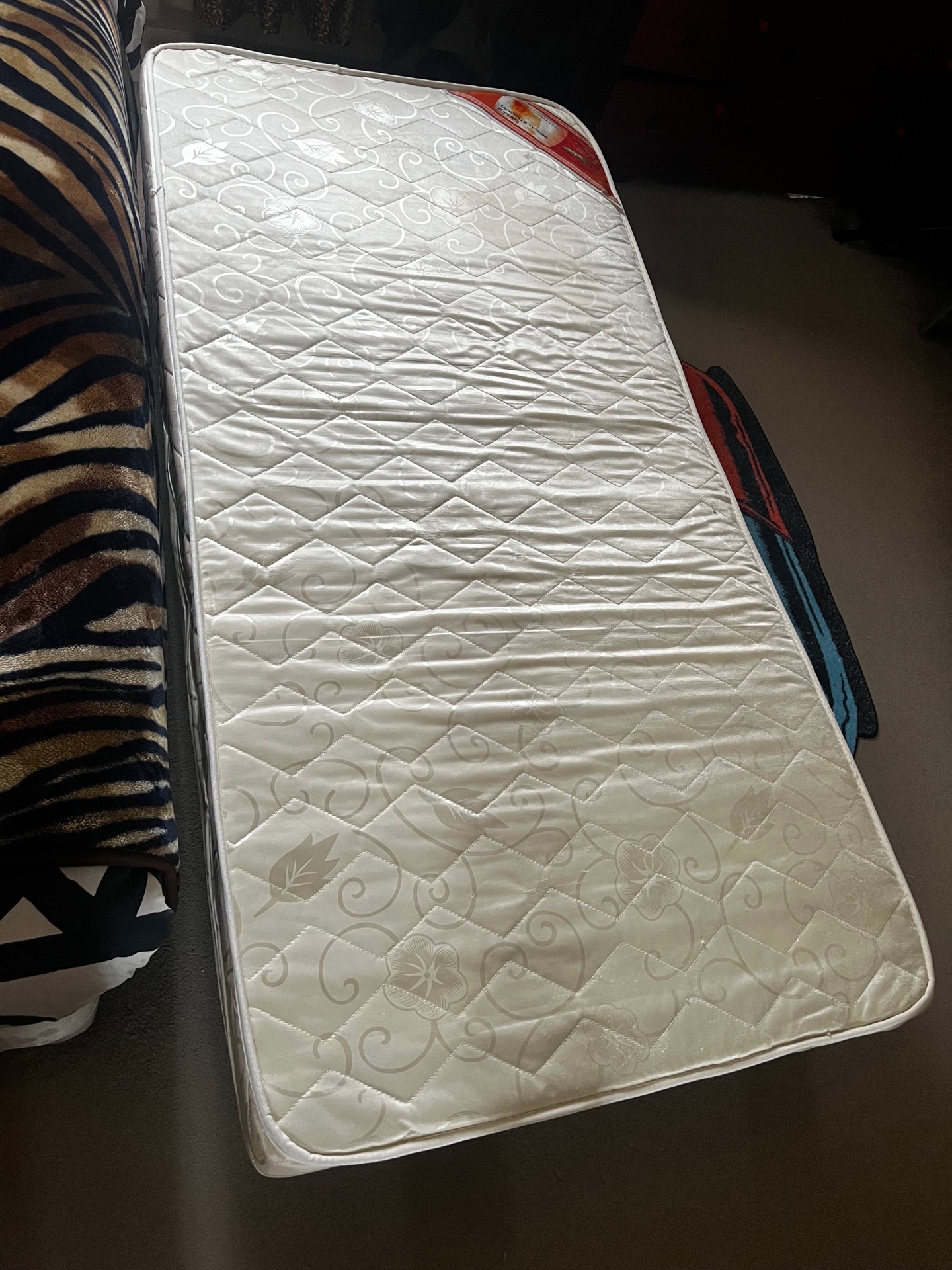 Bed with Mattress  - Image 3