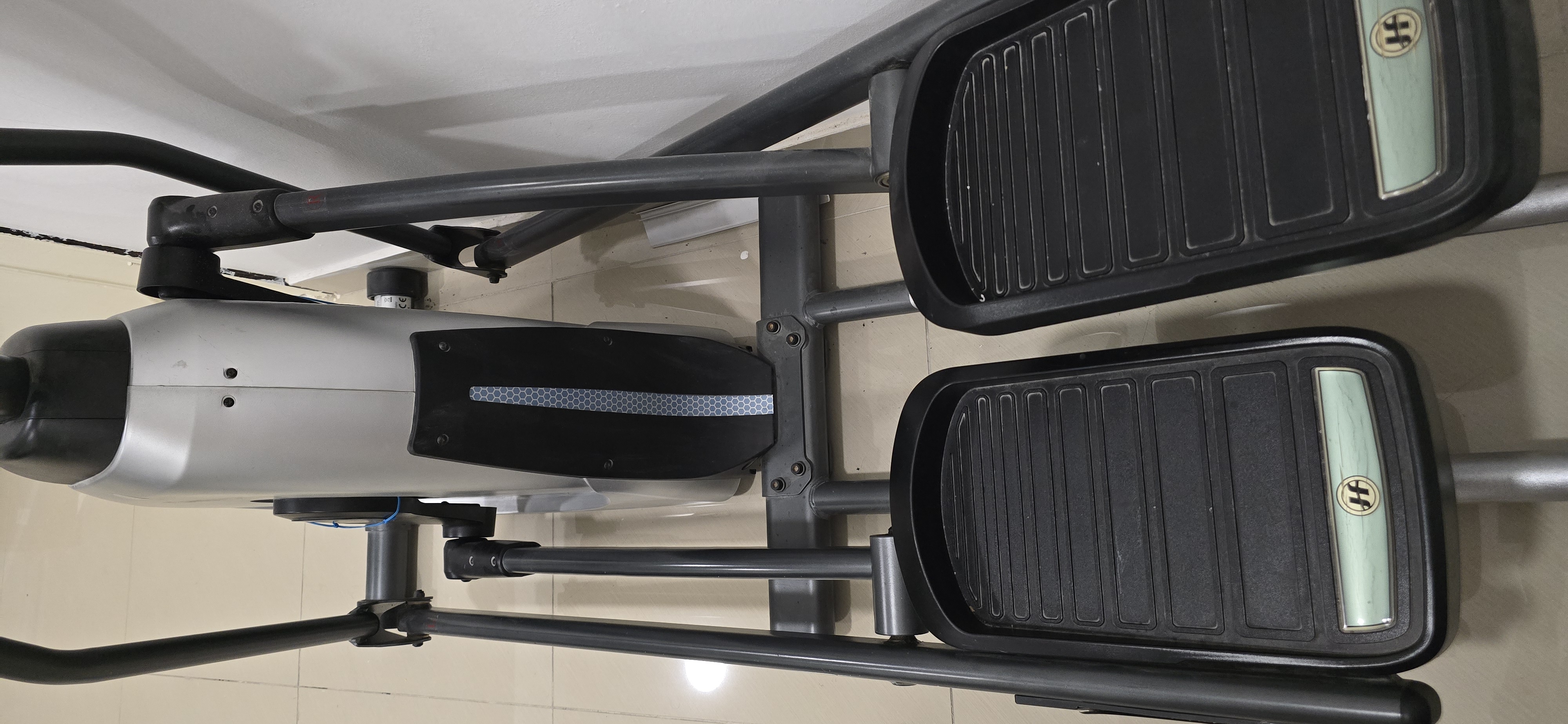 Horizon Elliptical Trainer - Image 3