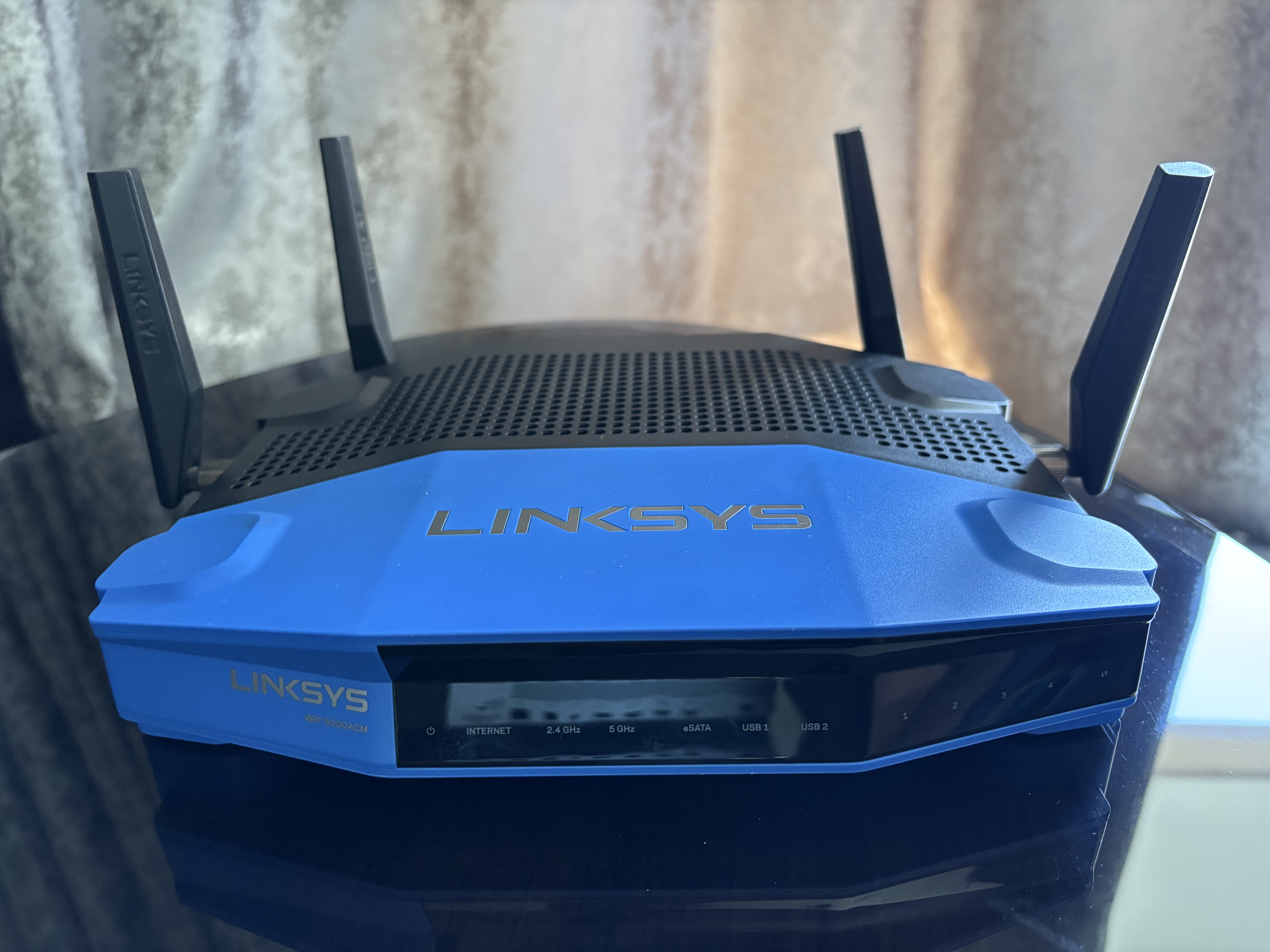 Linksys WRT3200ACM router - Image 2