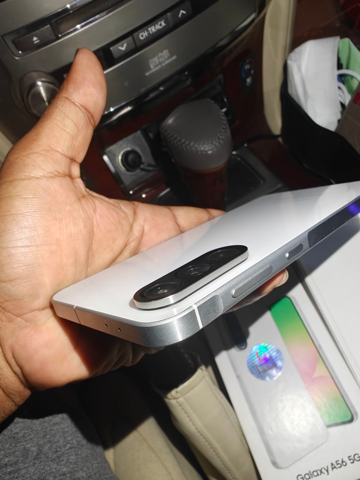 Samsung Galaxy A56 -- 256GB - Image 4