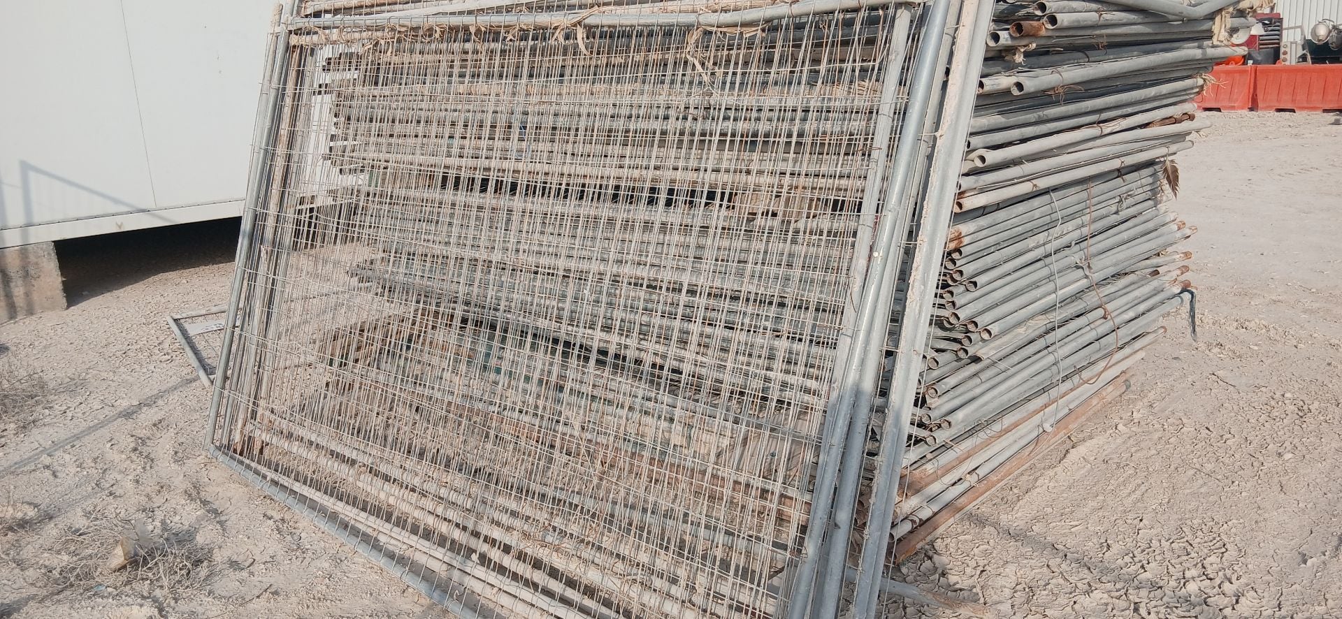 Safety barriers fencing for sale - Image 9