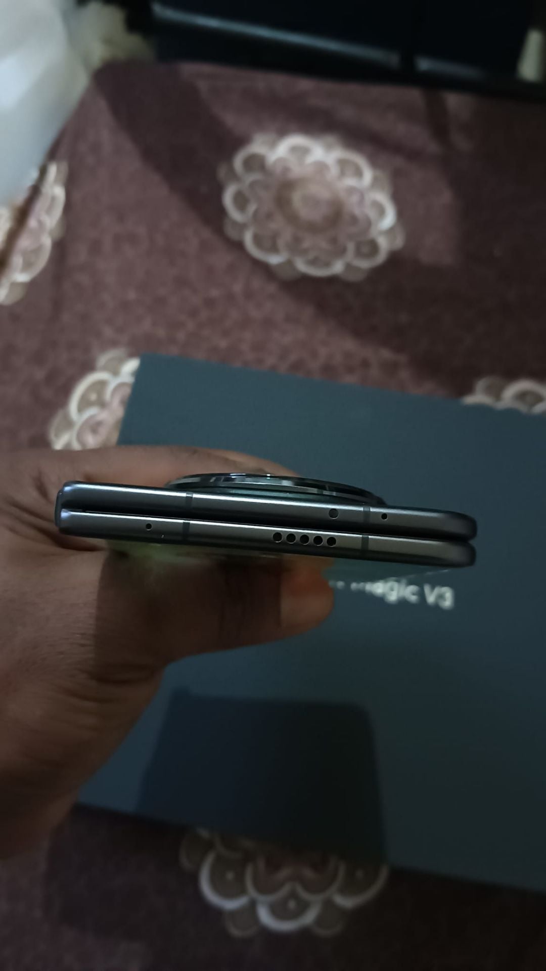 نفس حالة جديدة Honor Magic V3 16GB رام 512GB تخزين مع إكسسوارات - Image 10