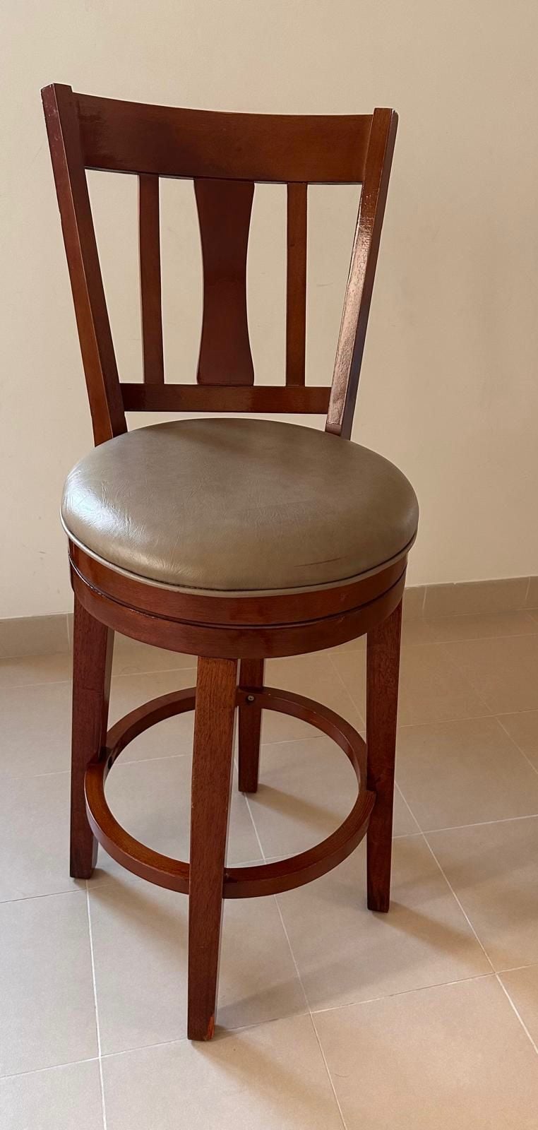 Items for Sale In Al Khor_Furnitures and other things - Image 3