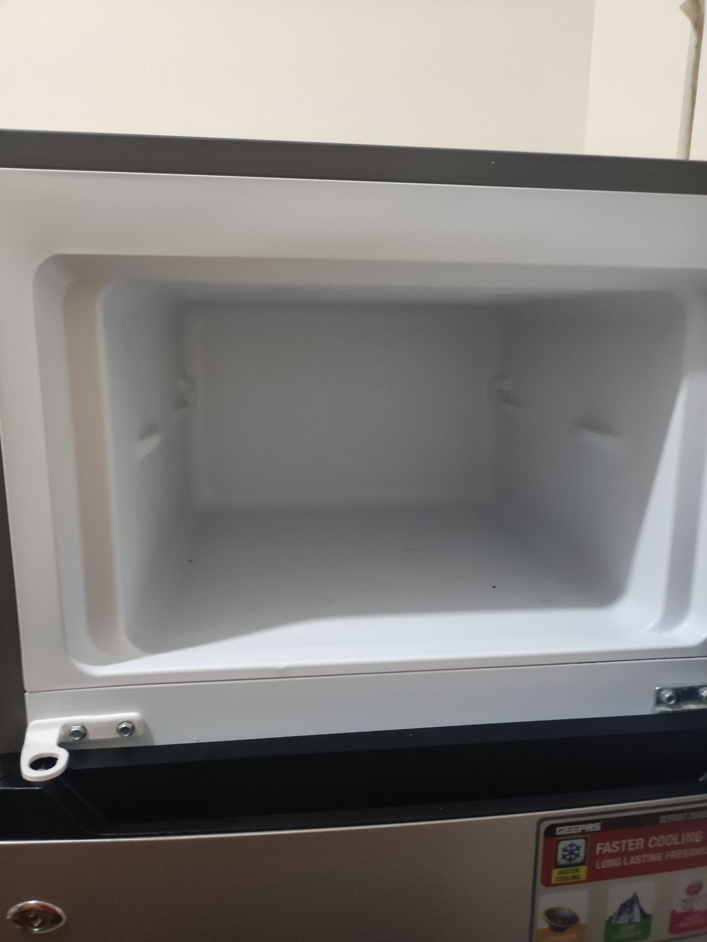 Refrigerator  - Image 2