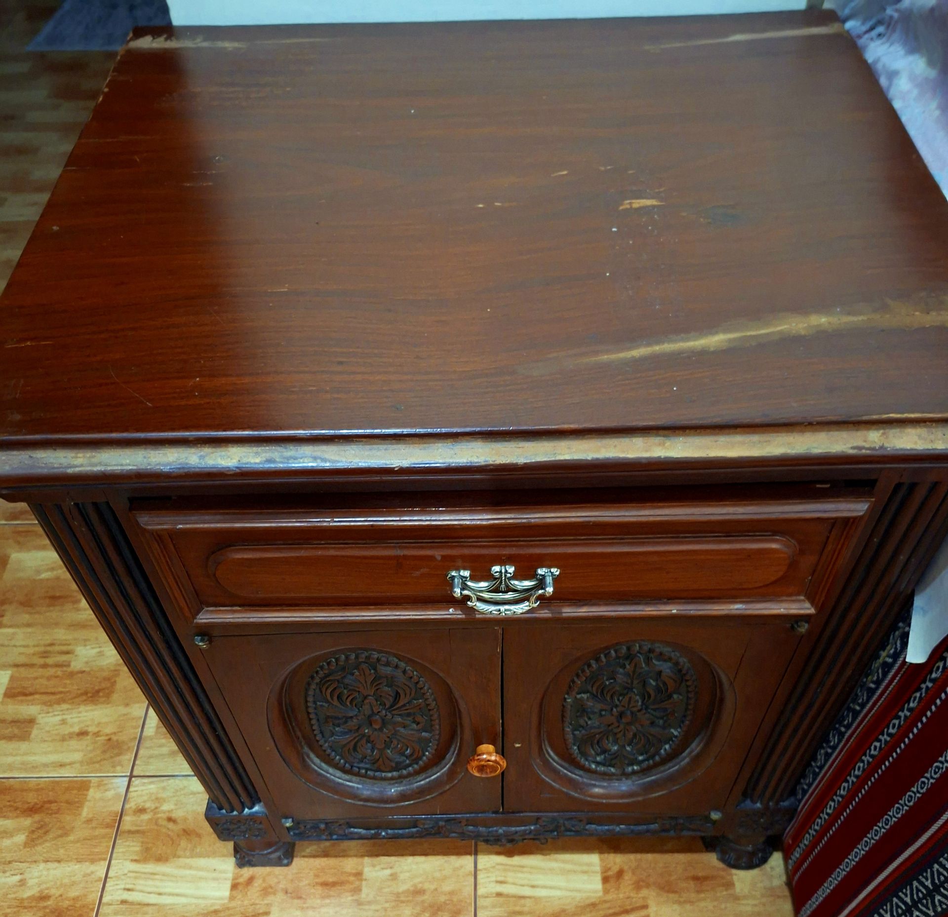 WOOD TABLE for sale - Image 4