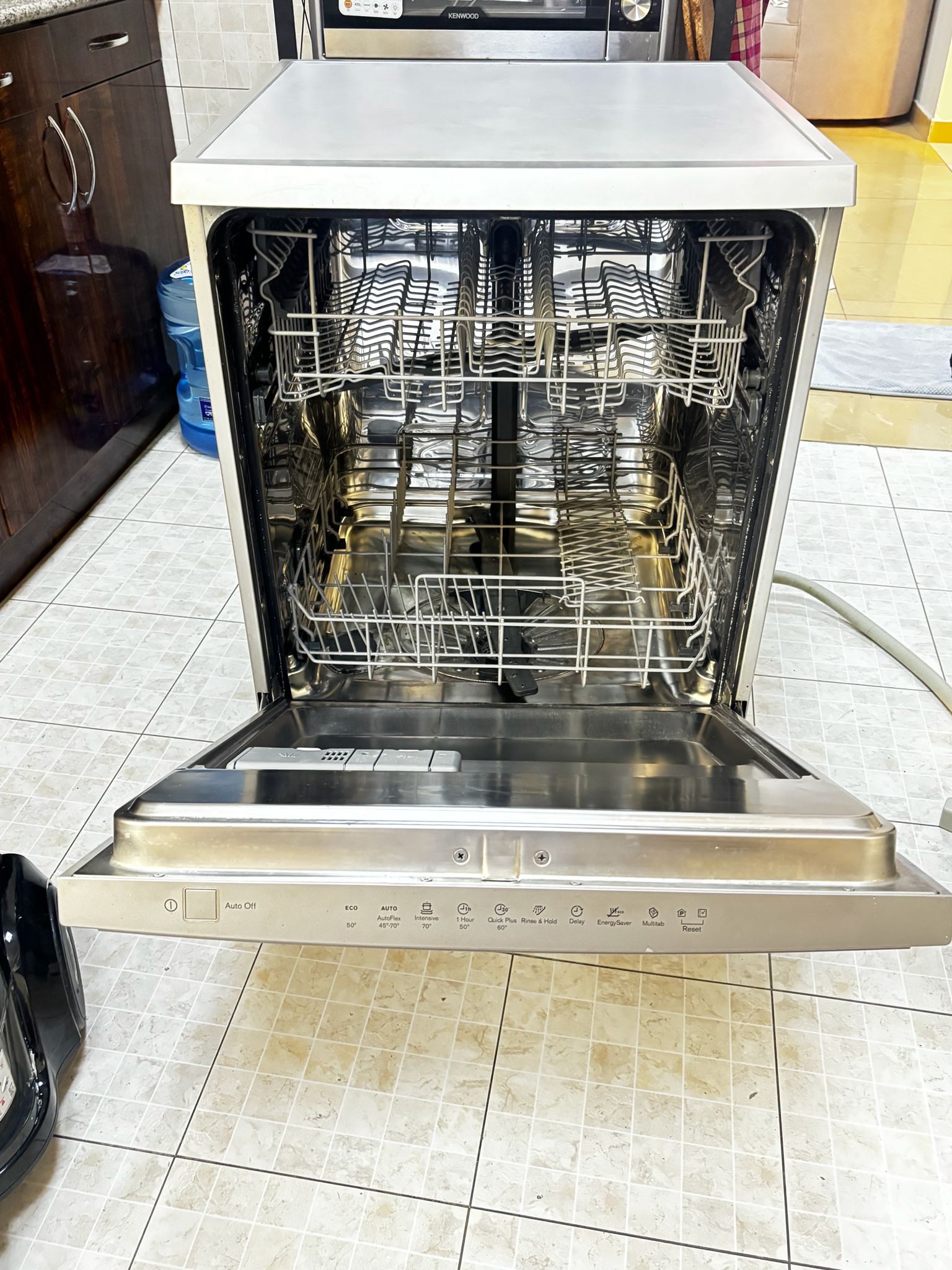 Electrolux Dishwasher - Image 4