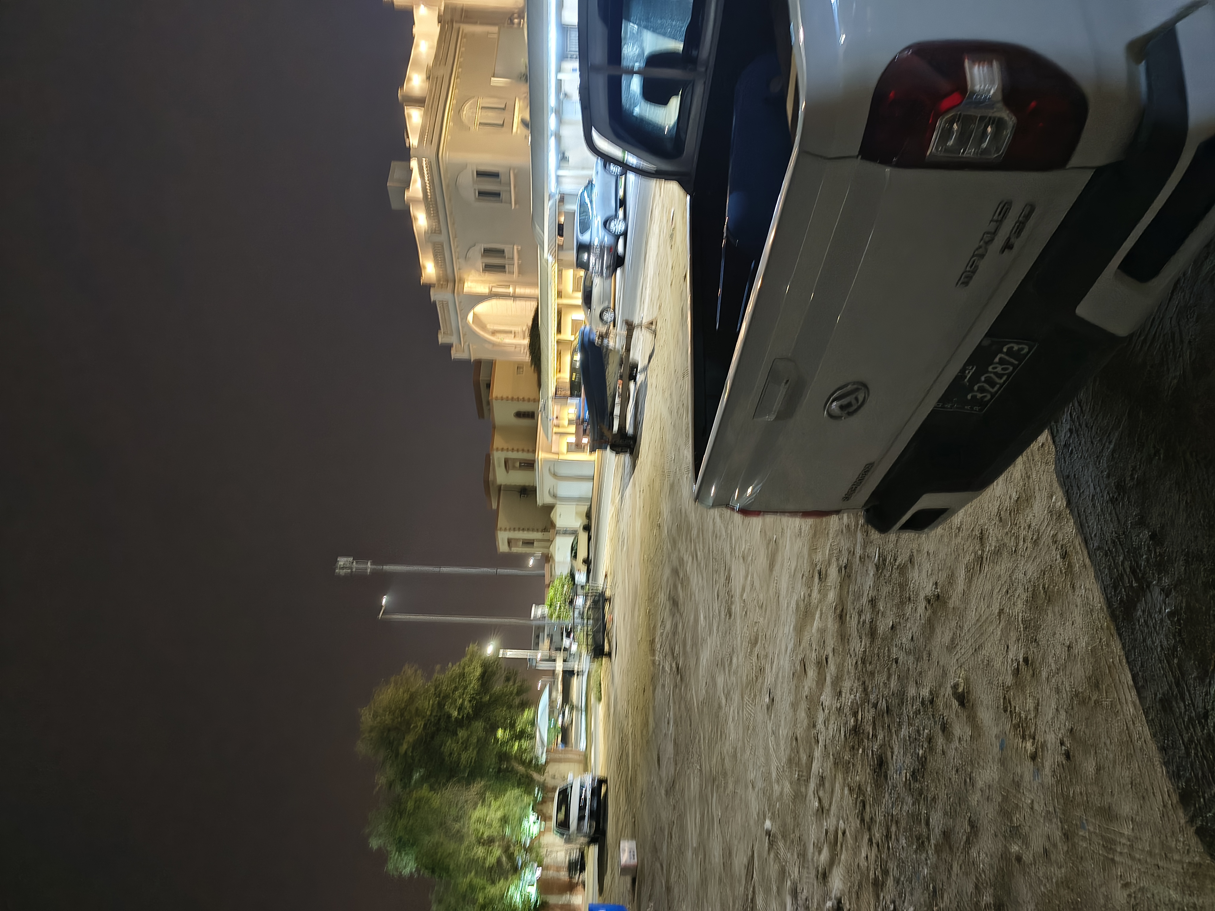 Iphone 16 and watch 10 46mm - Image 4