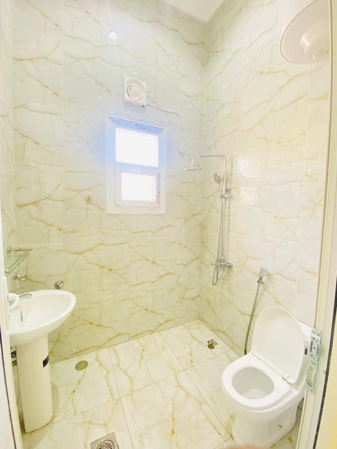 Doing painting, Gypsum , DECOR - Maintenance Services