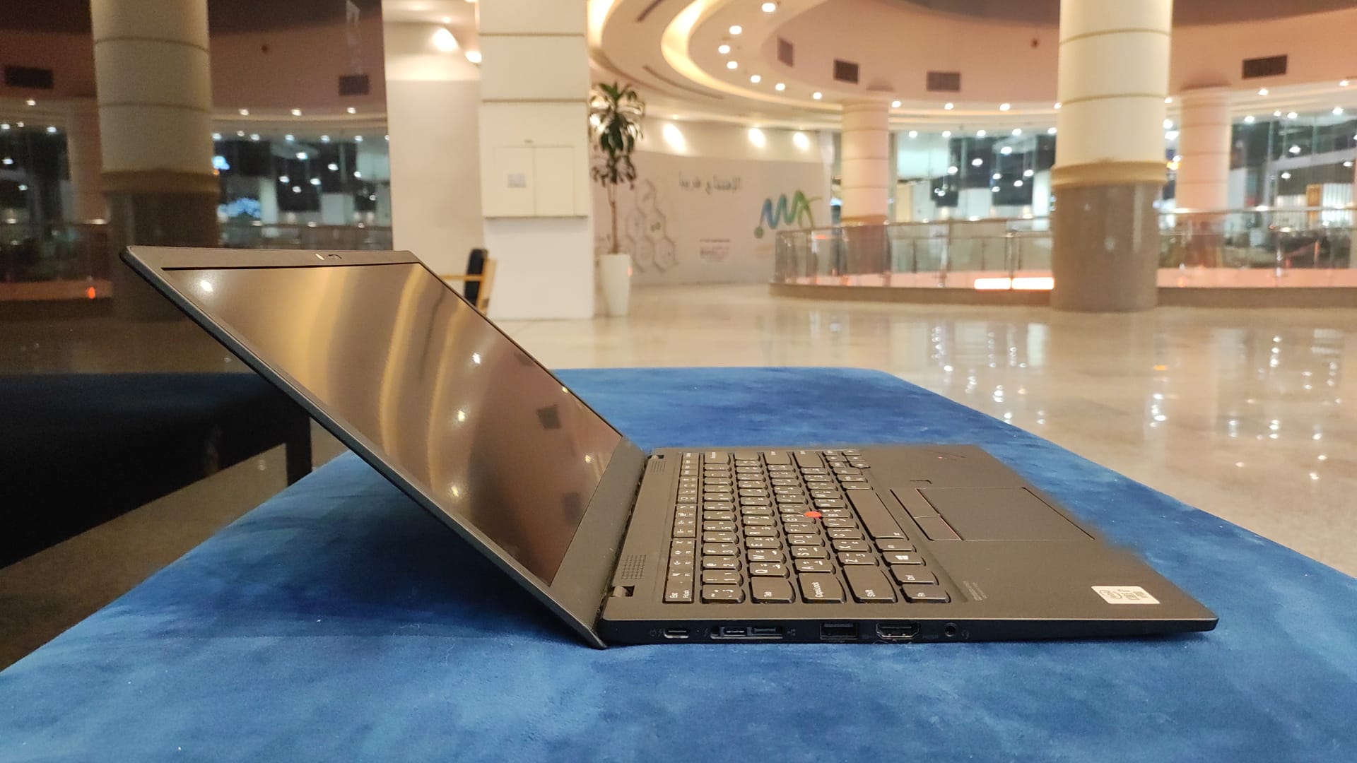 Lenovo X1 Carbon GEN 8, 14" FHD, - Image 1