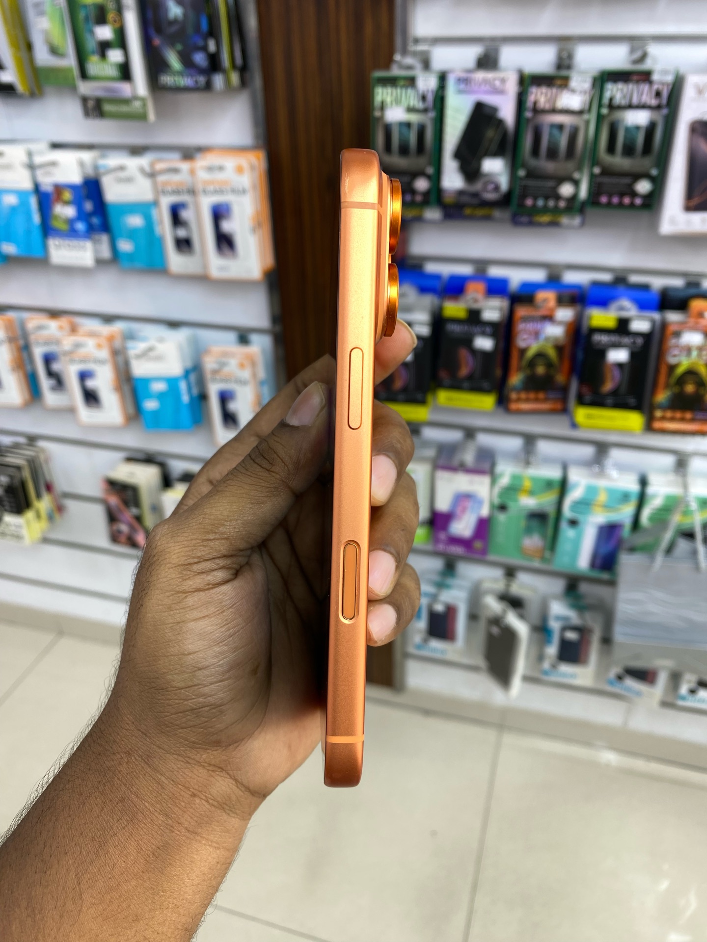 Iphone 17 pro 512gb  - Image 4