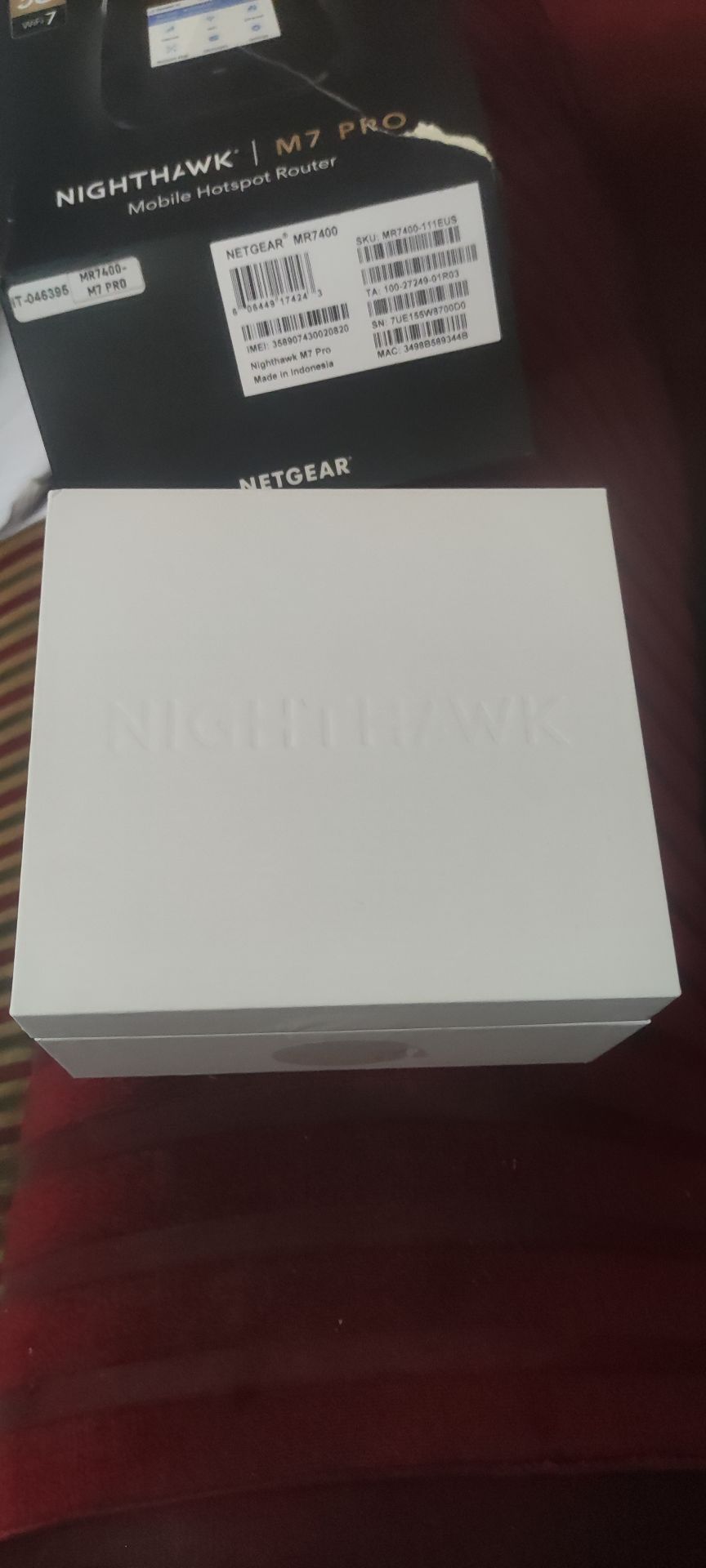NETGEAR NightHawk M7 PRO  - Image 4