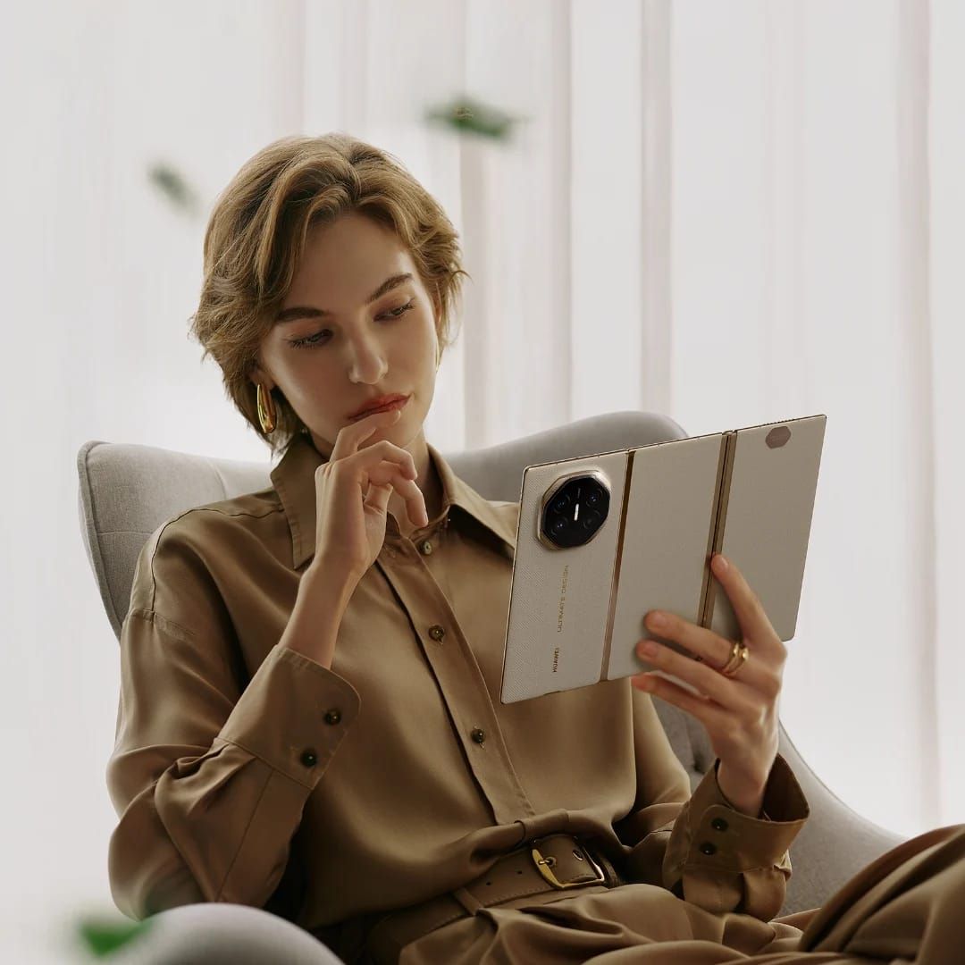 Huawei Mate XT Ultimate Design 1TB White  - Image 8