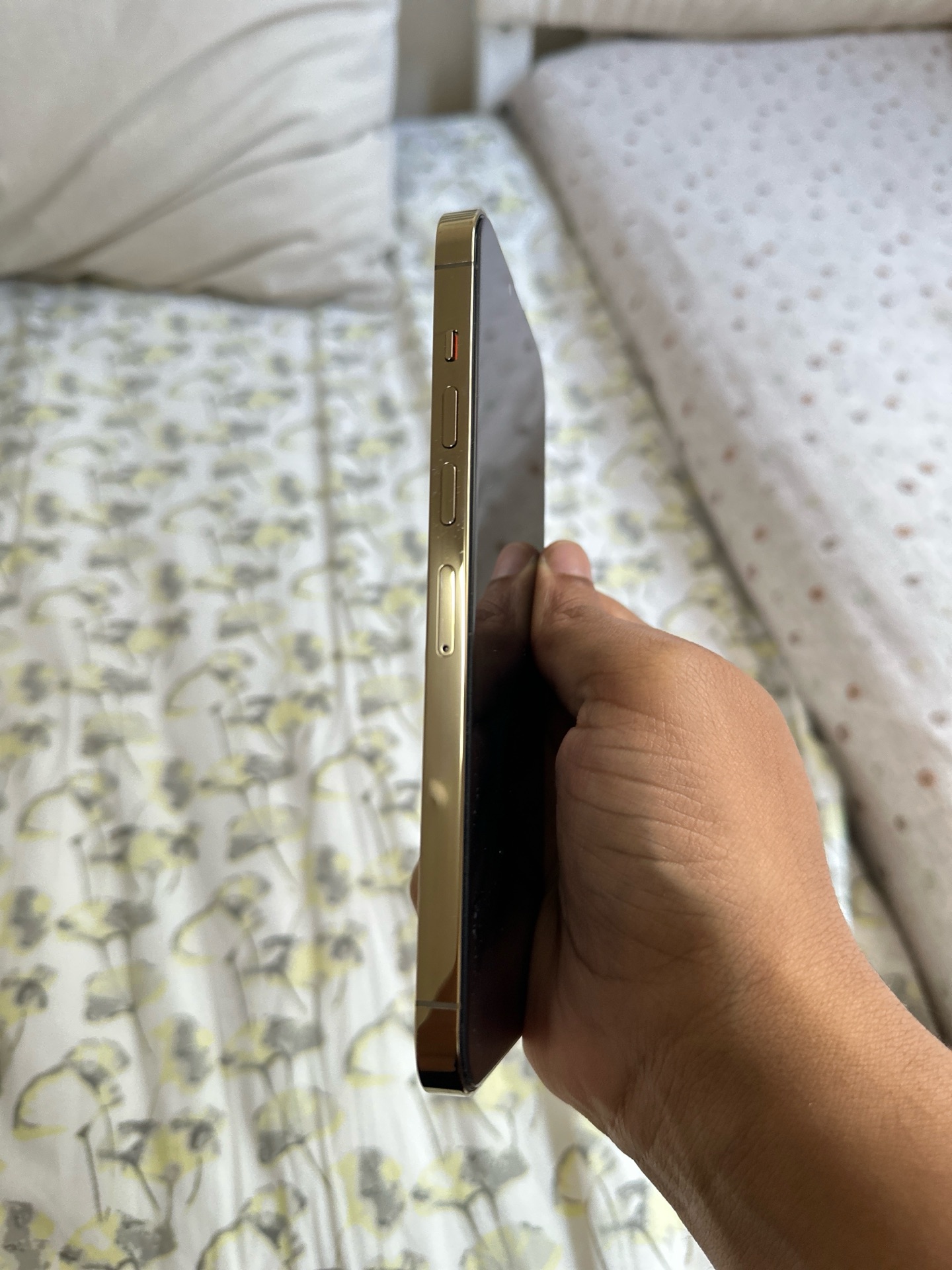 IPHONE 13 PRO MAX | 256 GB | EXCELLENT CONDITION - Image 5