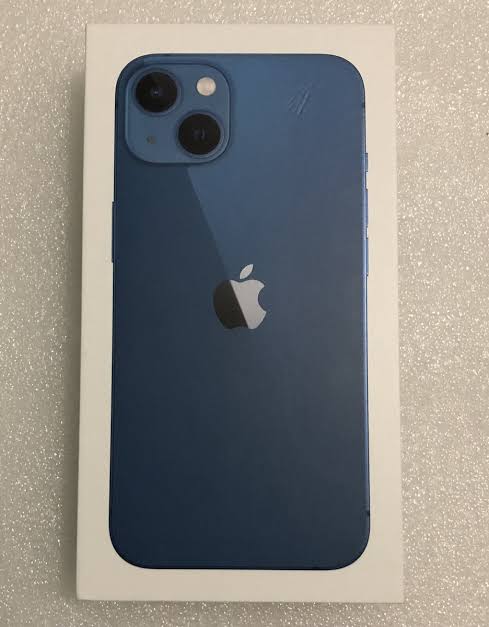 iPhone 13. 128GB. With box, original usb and Adapter  - Image 4