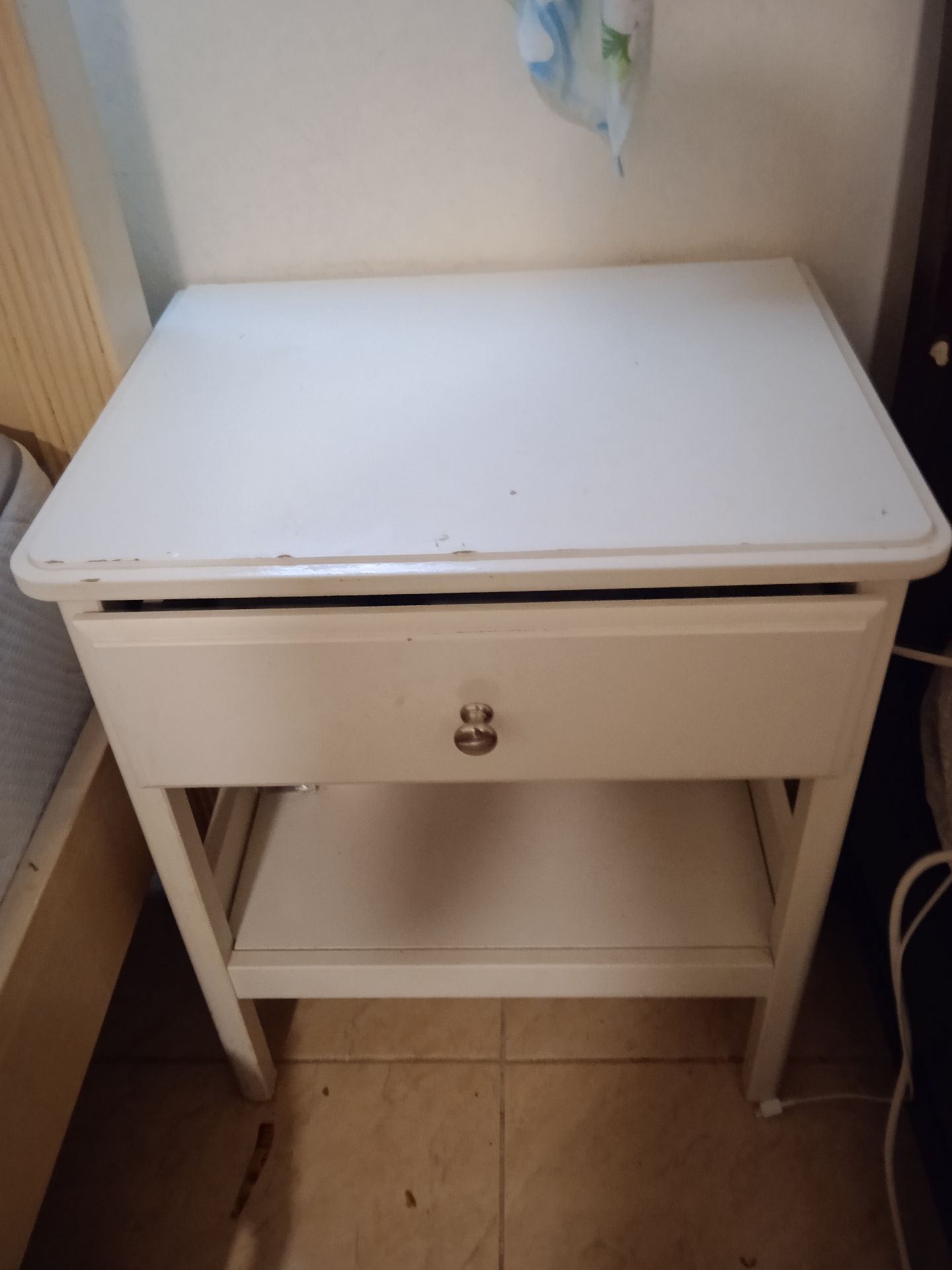 White sidebed Drawer - Image 2