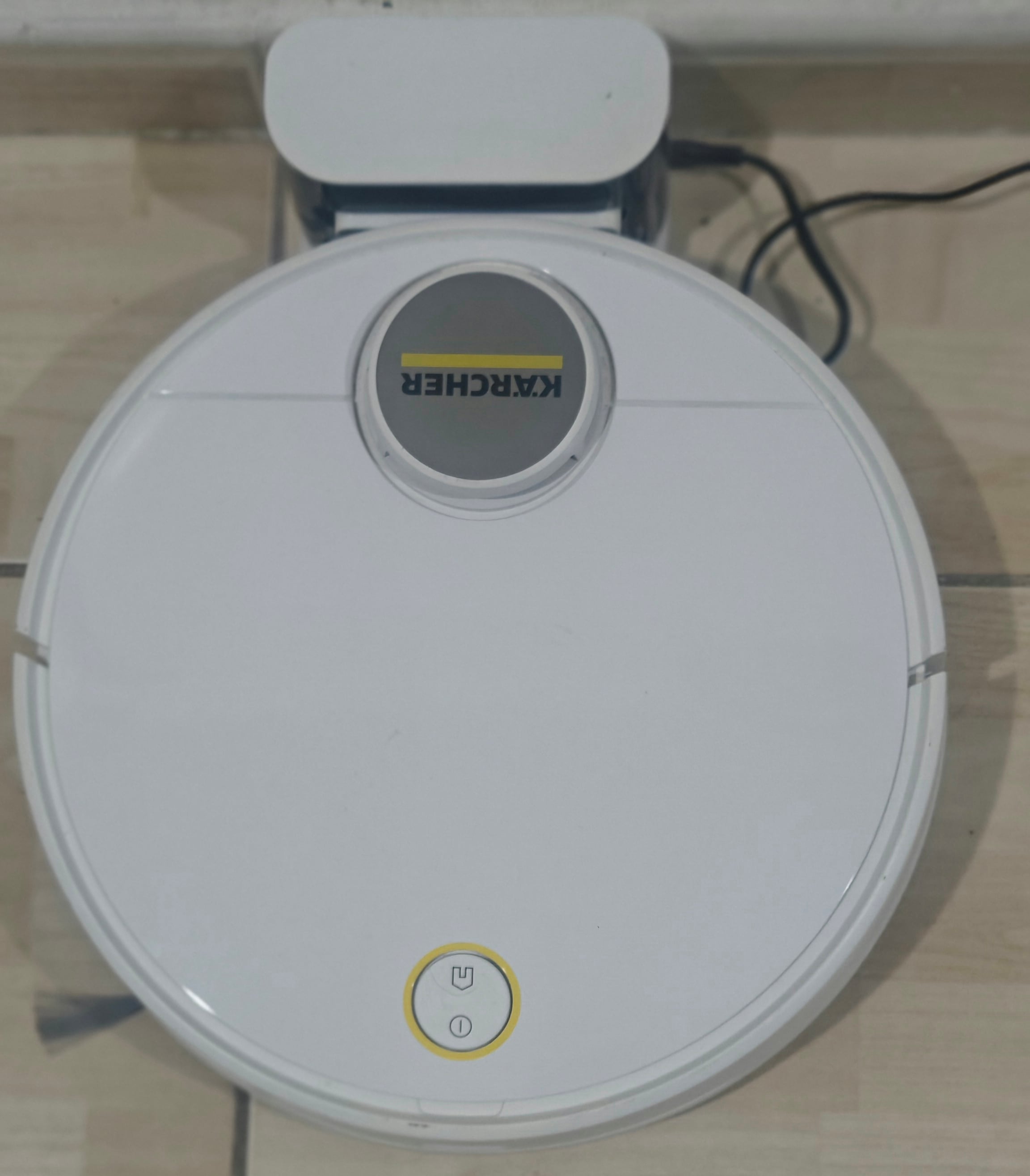 KARCHER ROBOT VACUUM CLEANER - Image 1