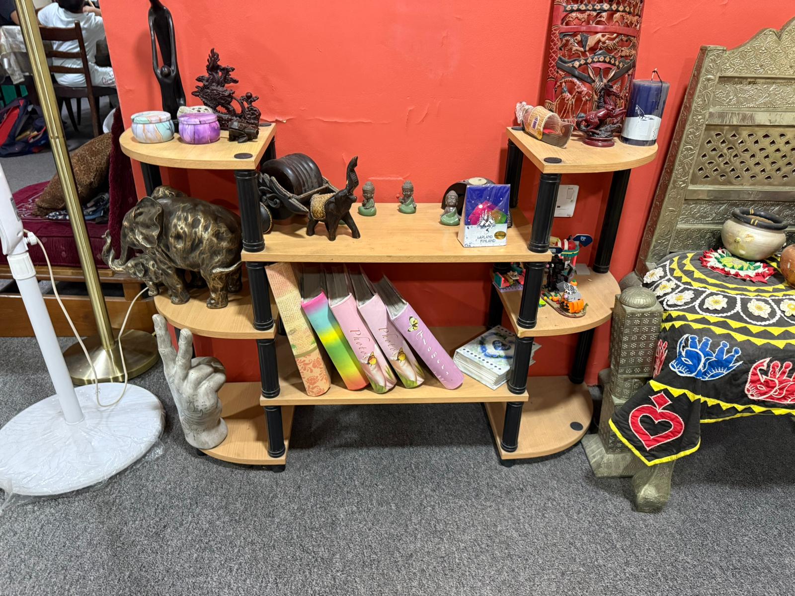 Shoe rack and drawers  - Image 9
