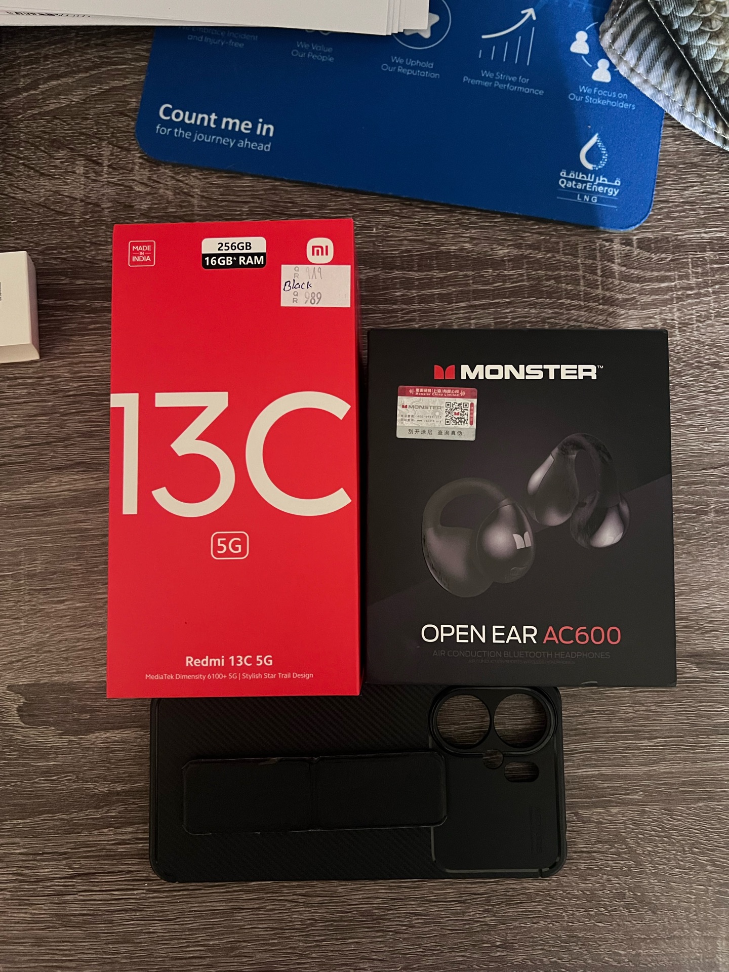 REDMI 13C+ Openear EARBUDS + 2 Free cases - Image 2