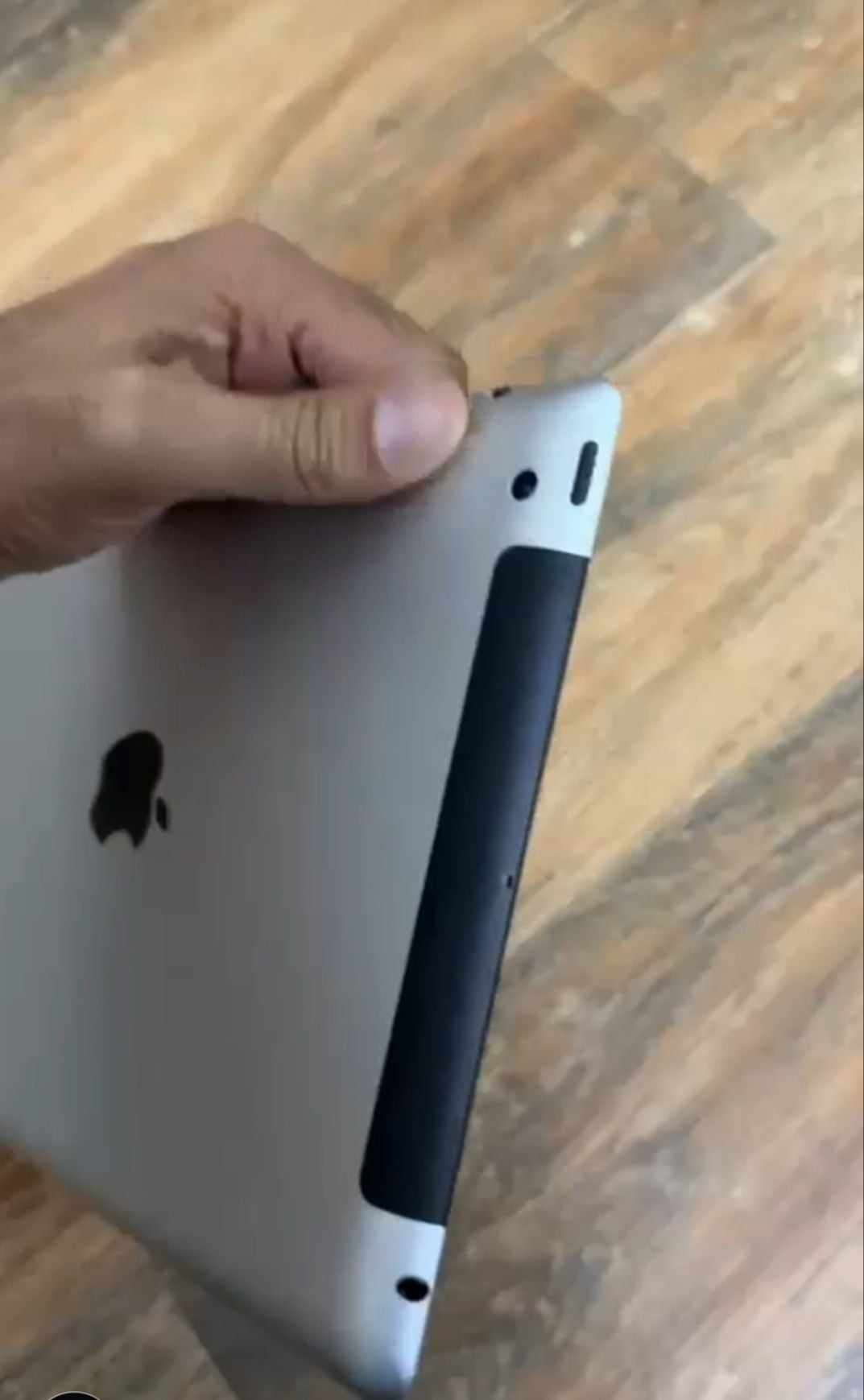 iPad 4 - Image 2