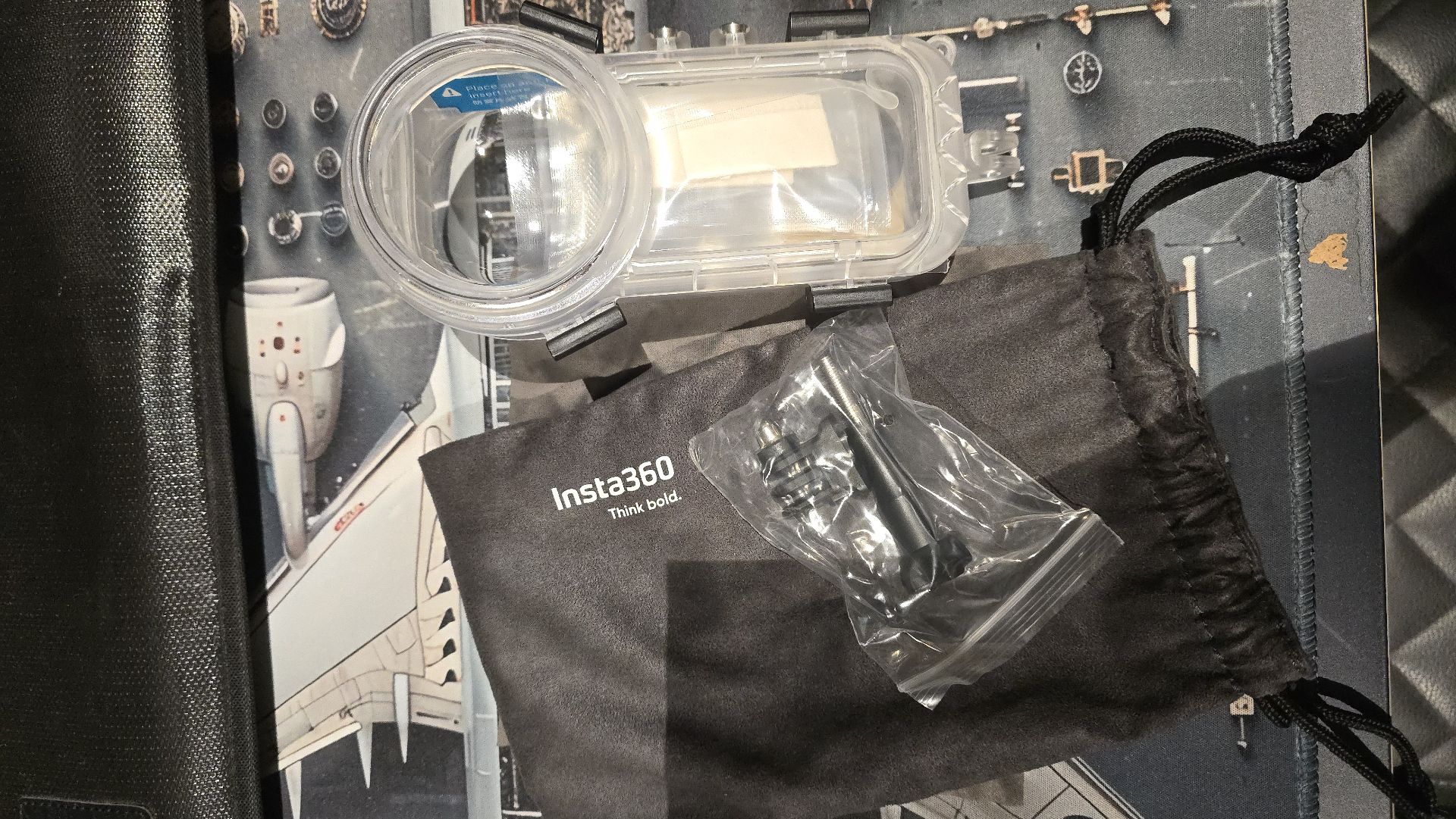 Insta360 X4 Invisible Dive Case - Image 2