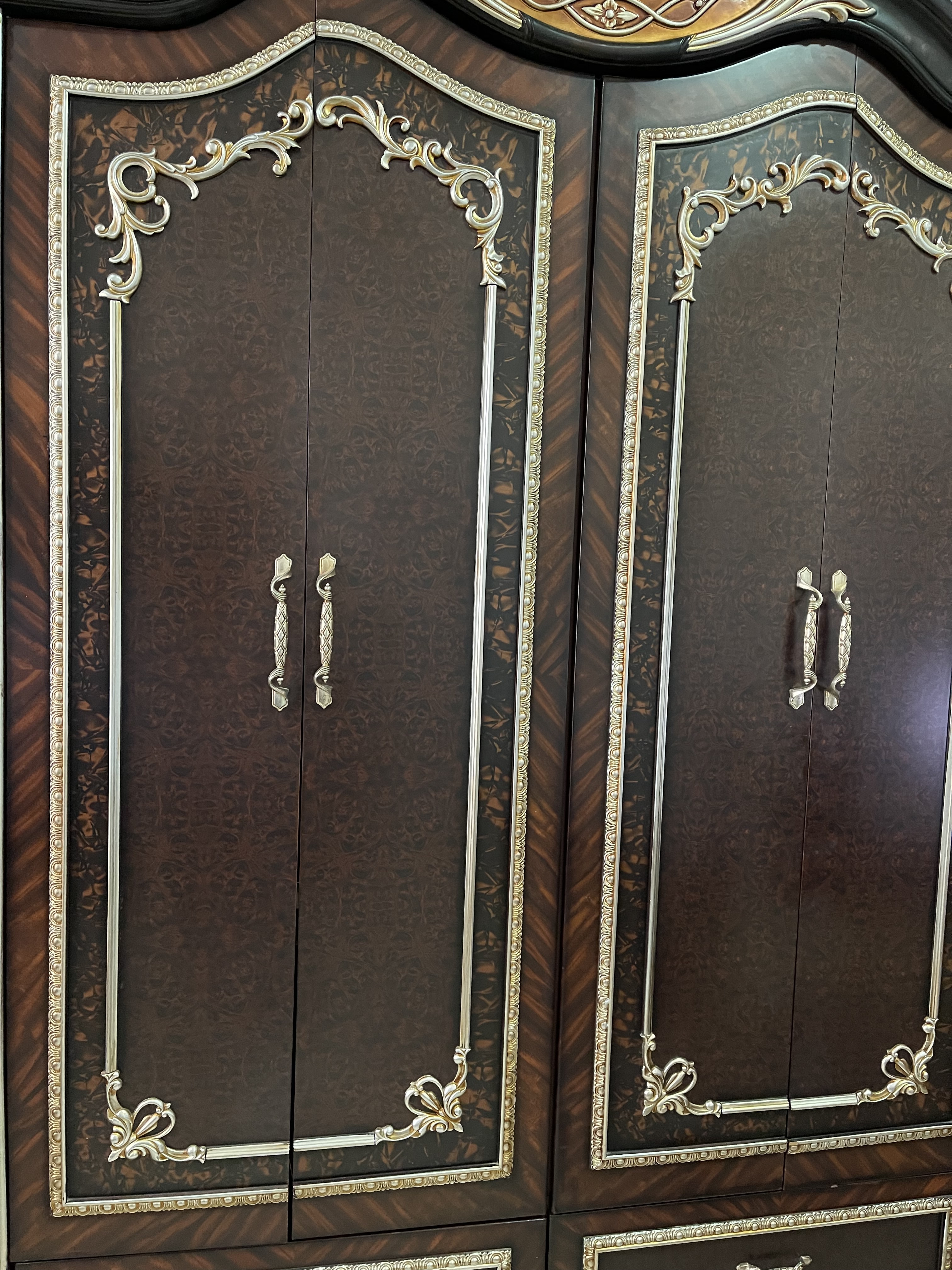 Wardrobe - Image 4
