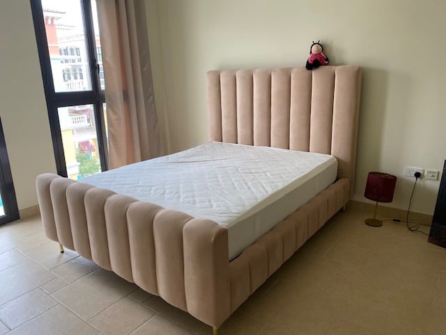 Queens bed 160x200cm - Image 4