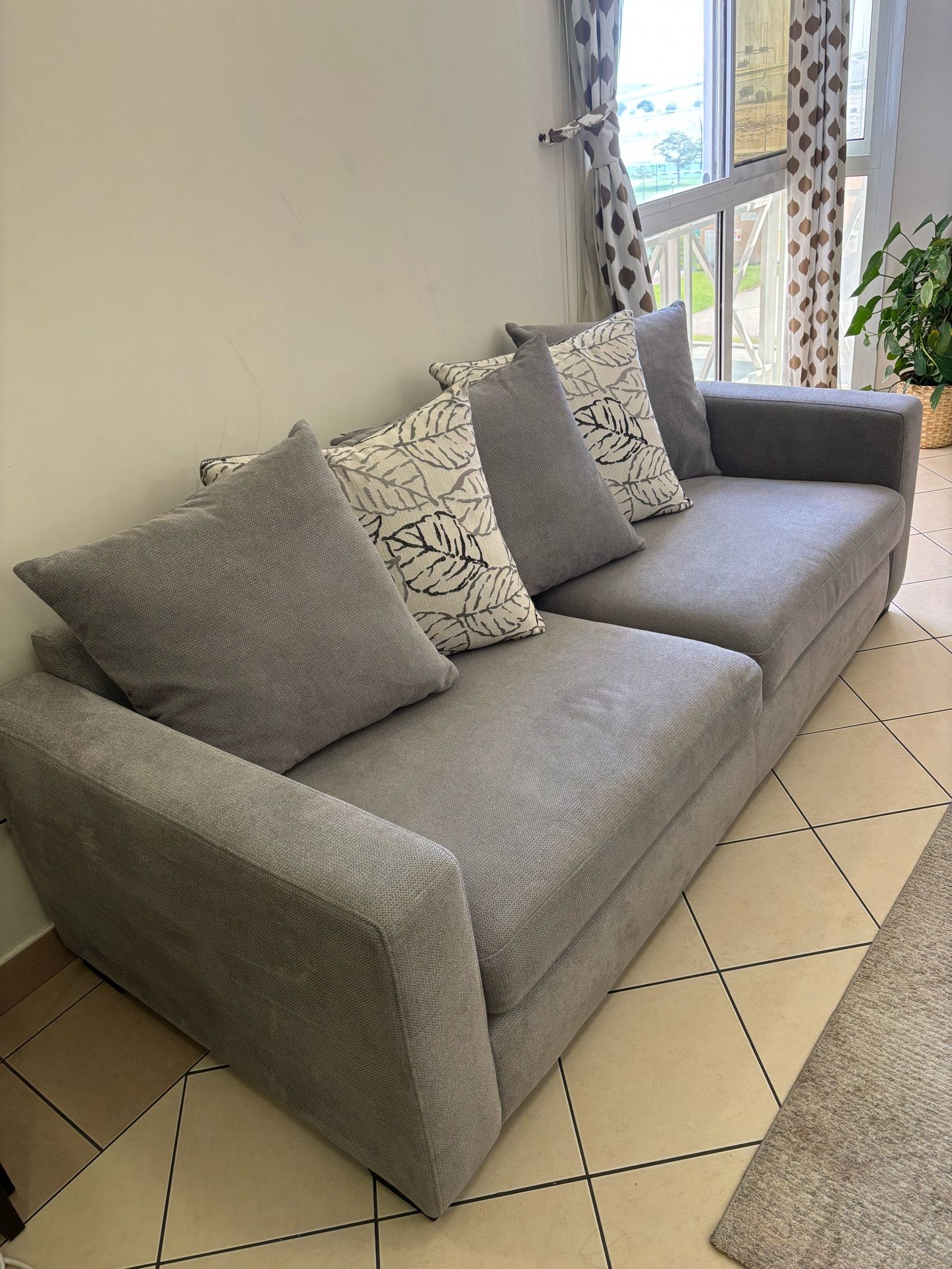 Moving out sale - 4 Seater Couch & Coffee Table - Image 5
