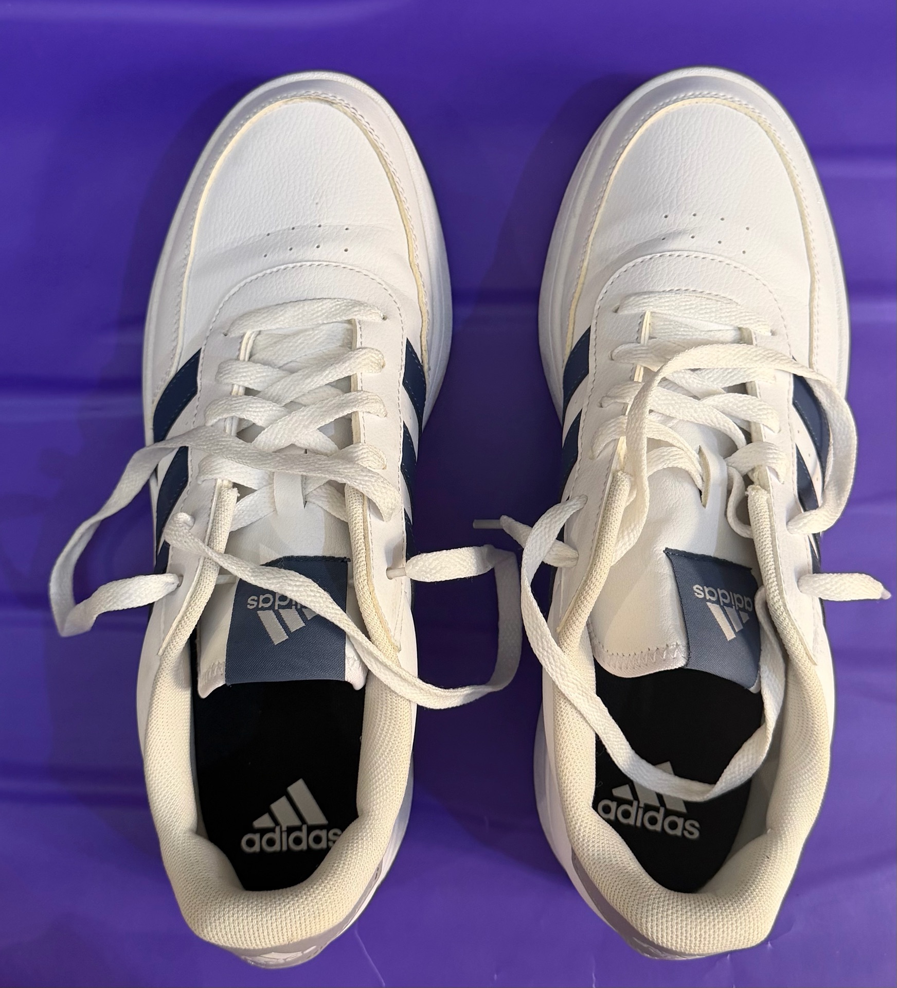 Adidas shoes  - Image 4