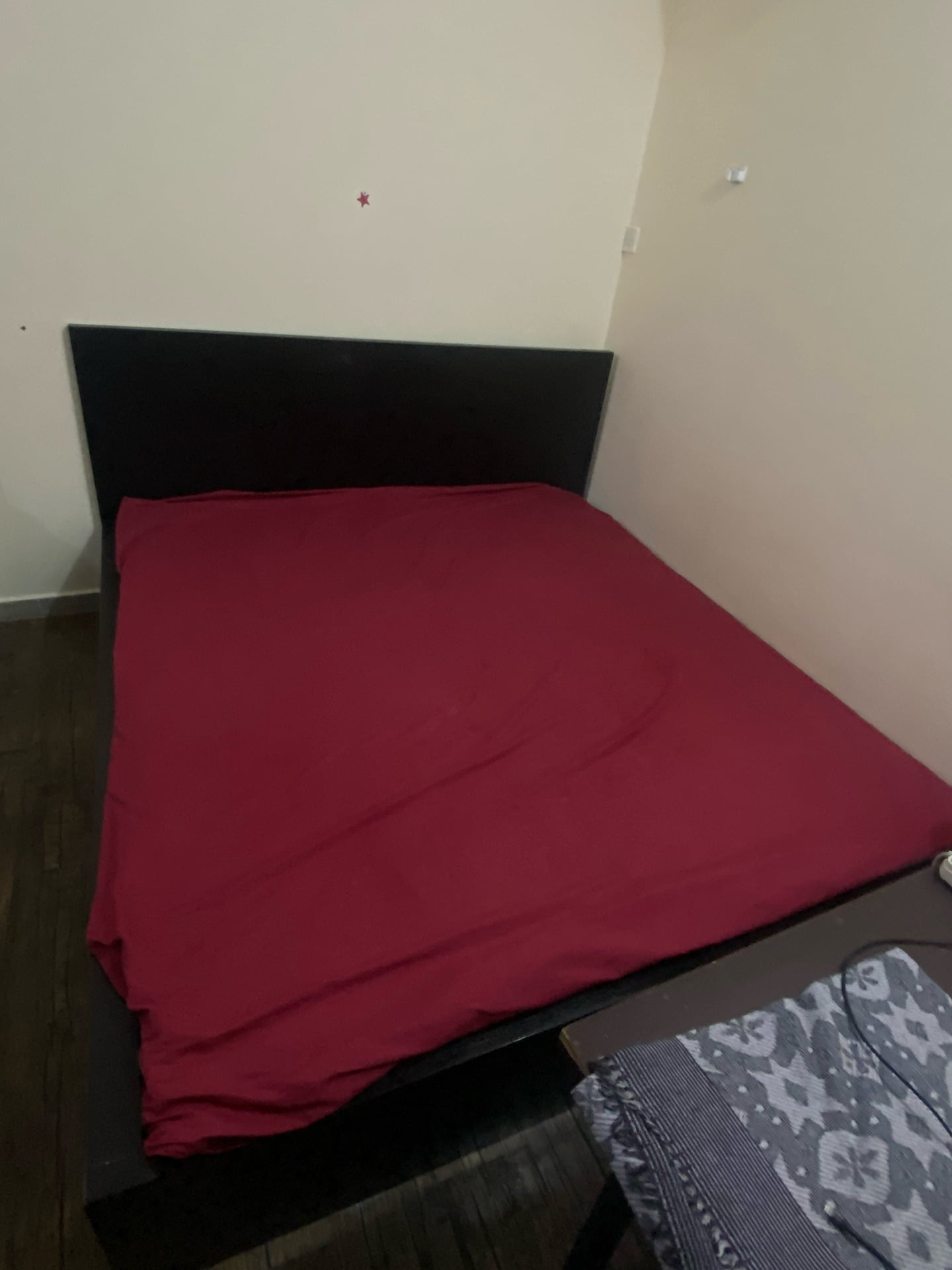 King size bed with Mattress - Image 2