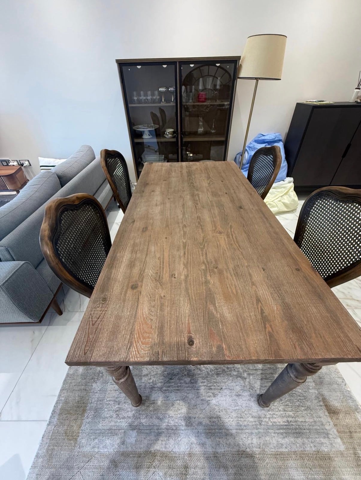 High-Quality Home Furniture for Urgent Sale – Full House Set - Image 3