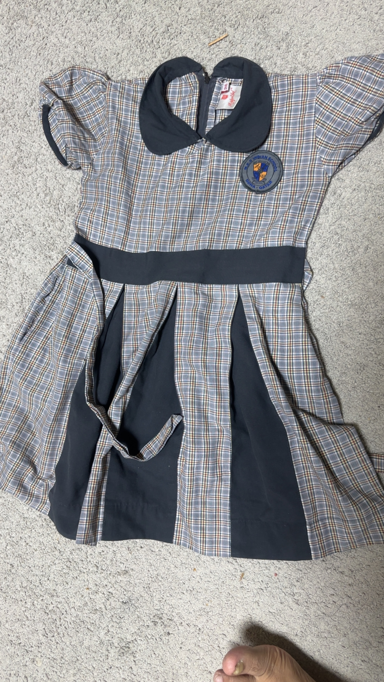MES SCHOOL uniform  - Image 6