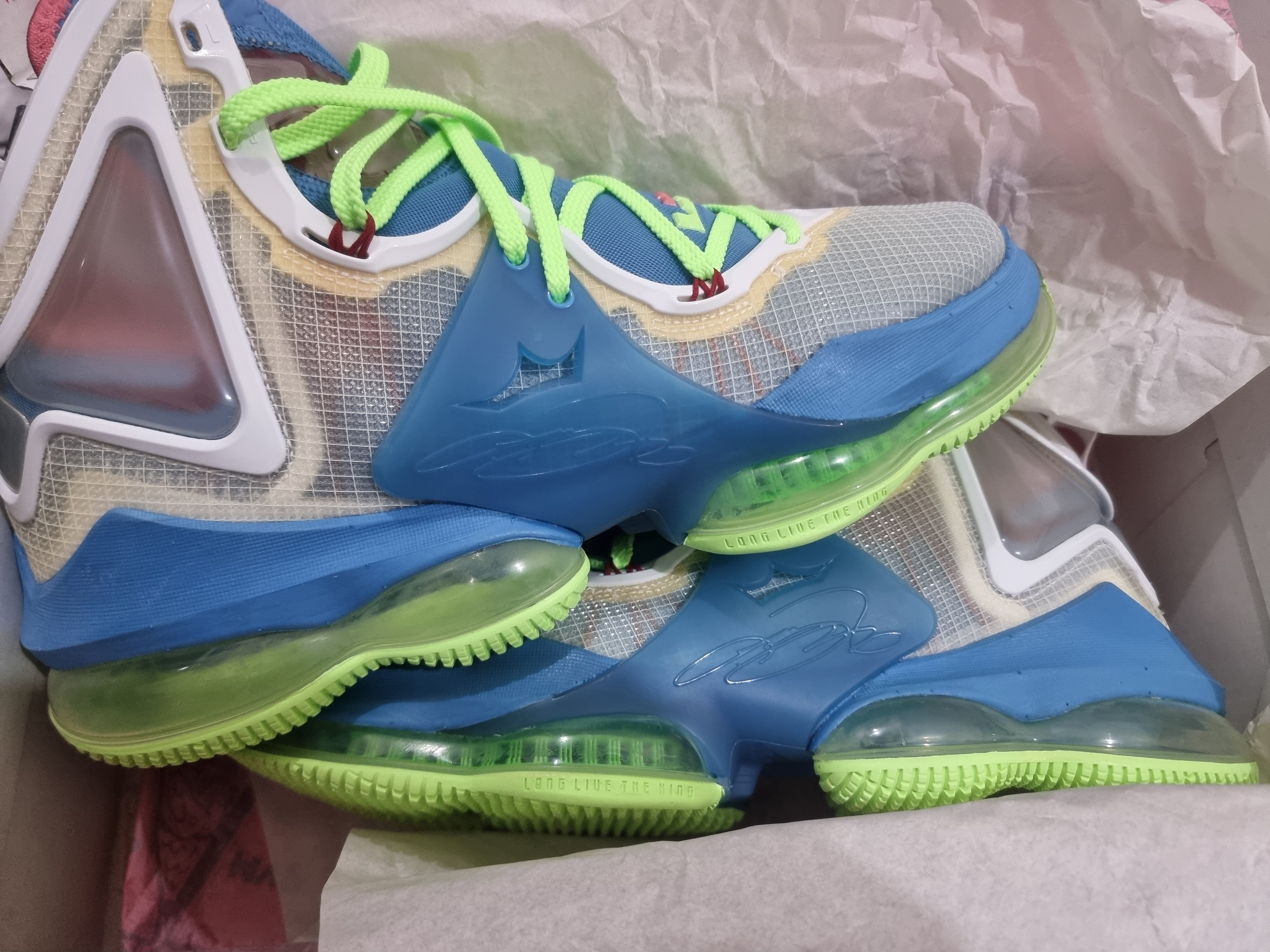 Nike Basketball Lebron 19 Shoes  - Image 4