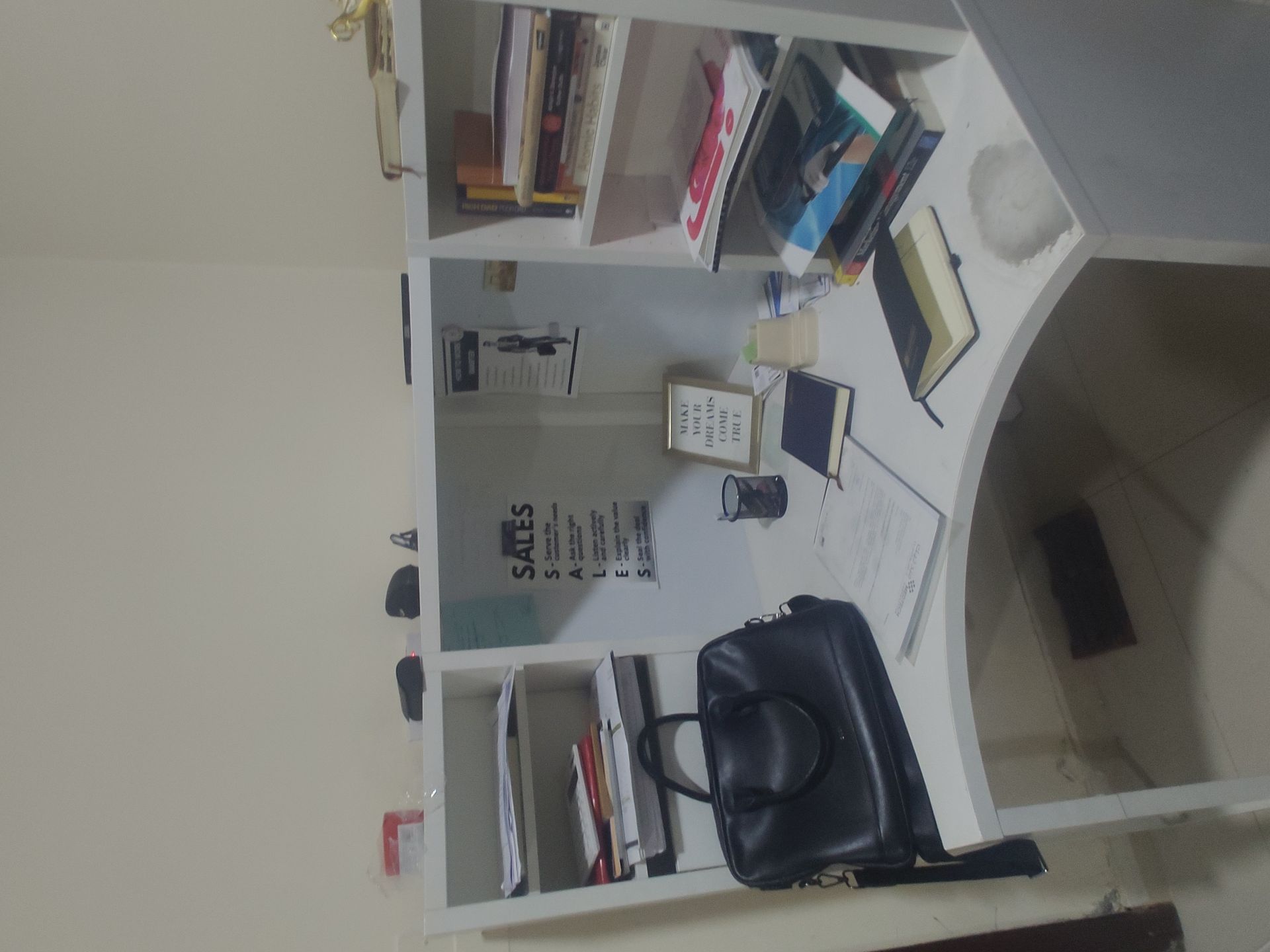 Corner study table - Image 4