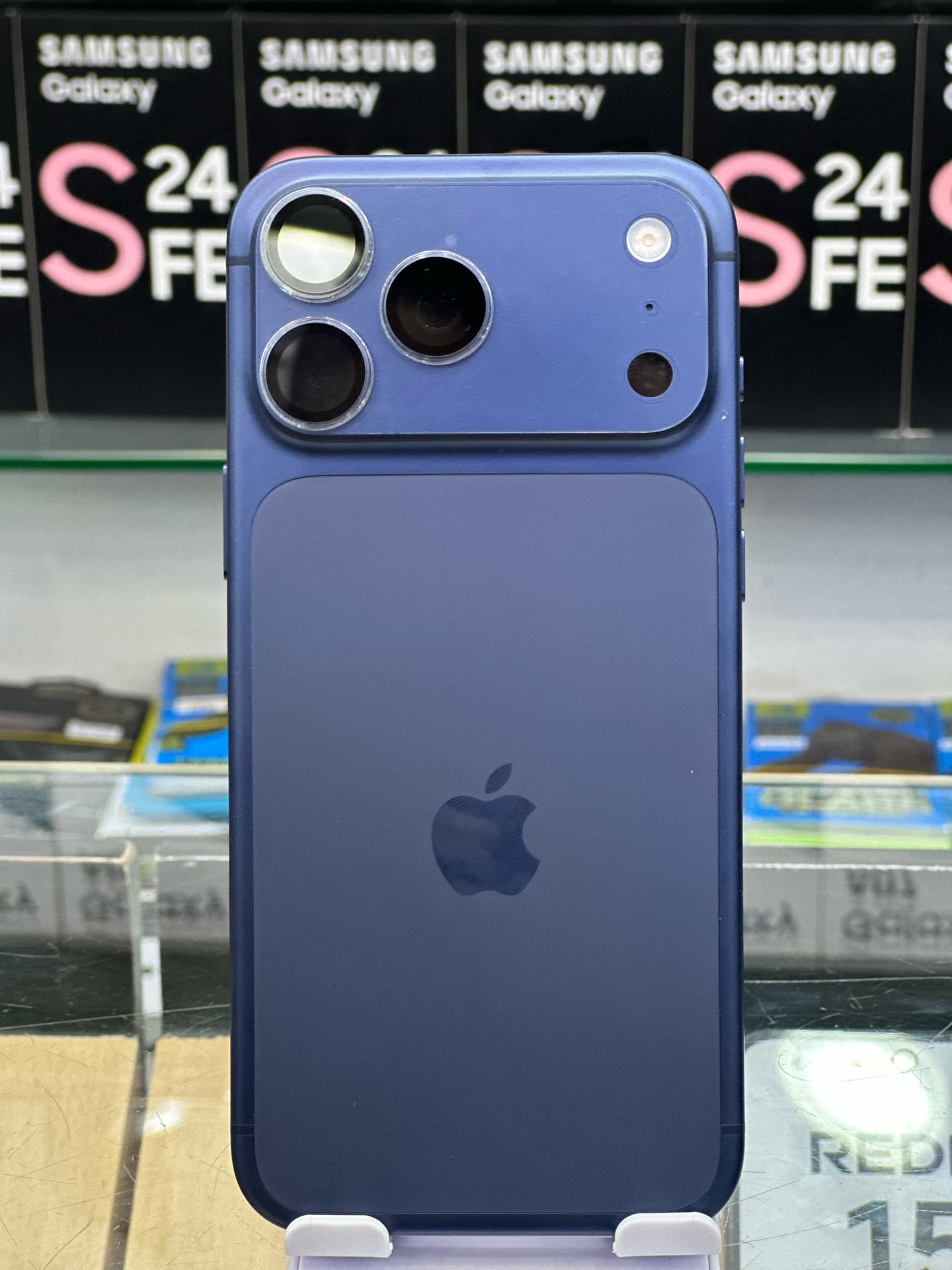 iPhone 17 Pro Max - Image 5