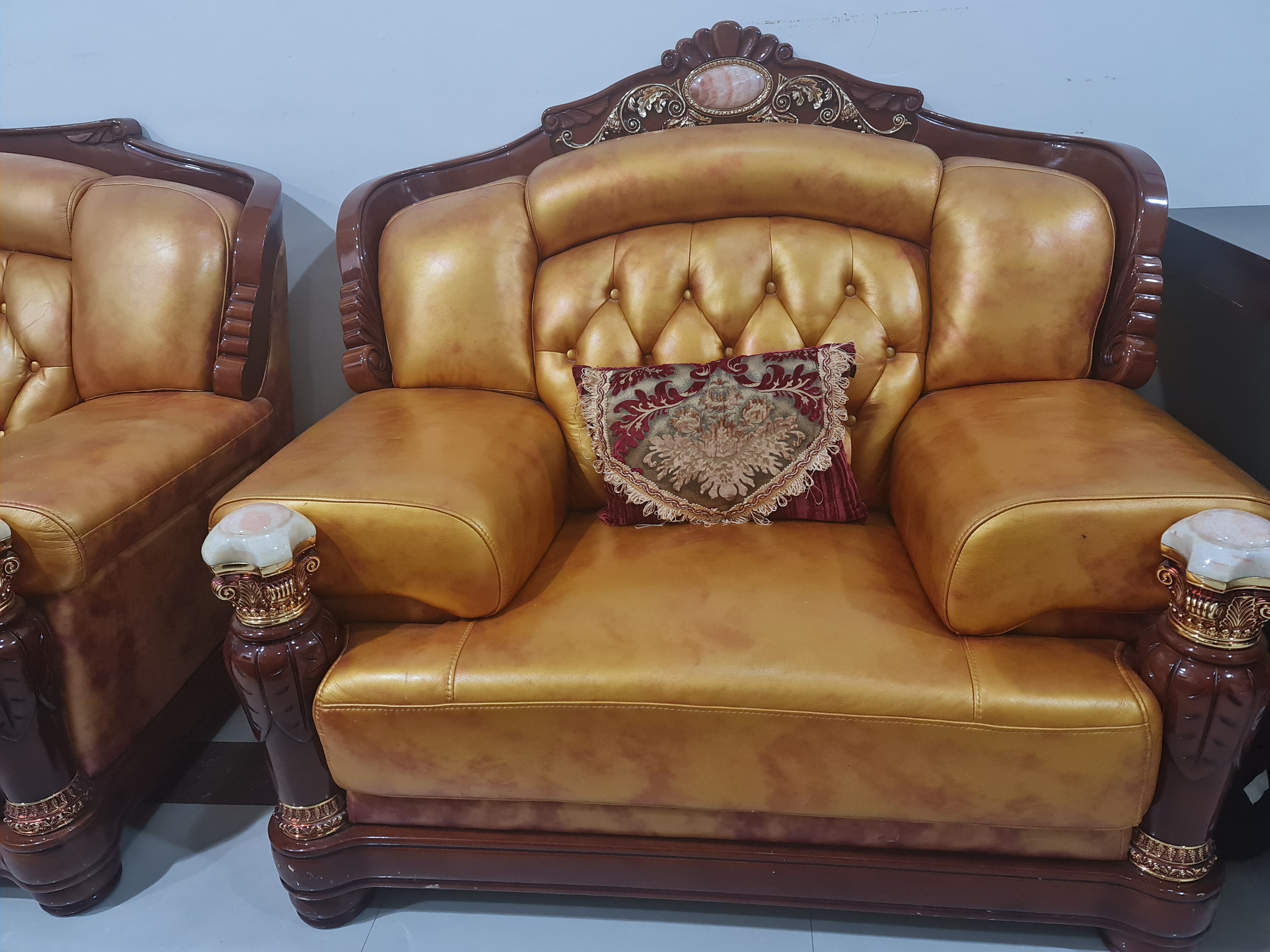 Sofa set for sale - Image 2