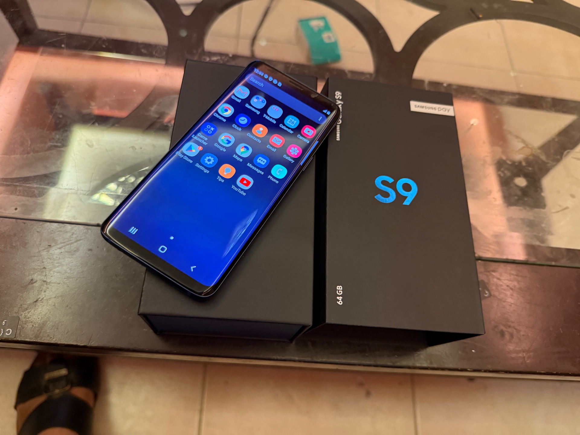 Samsung Galaxy S9 Original Full Box 64GB – Good Condition  - Image 2
