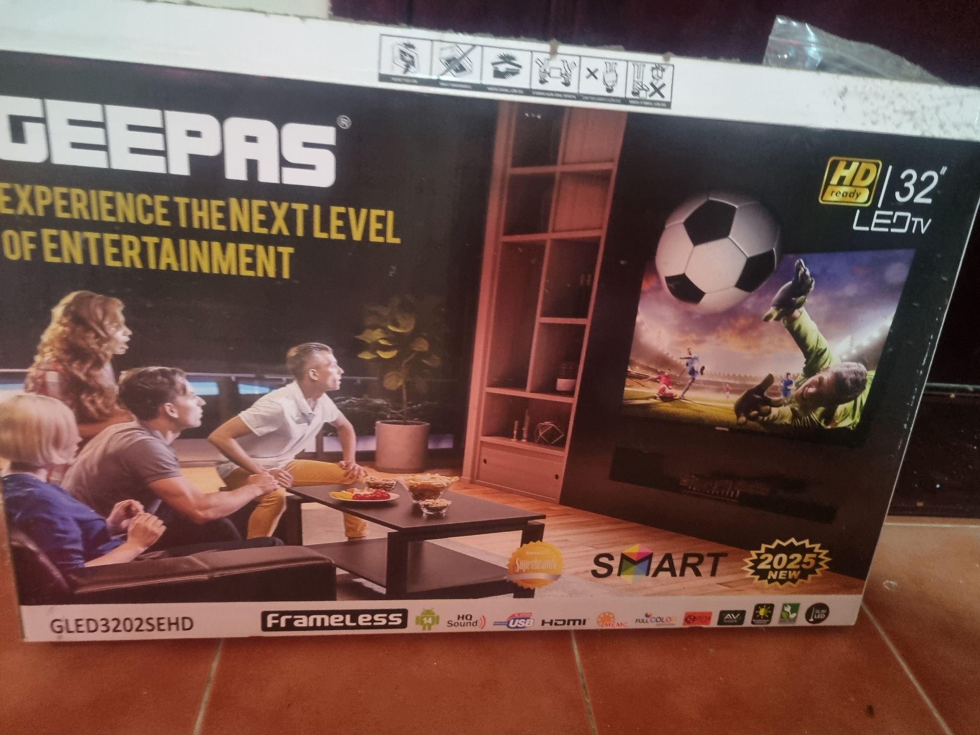 Smart TV for sale - Image 5