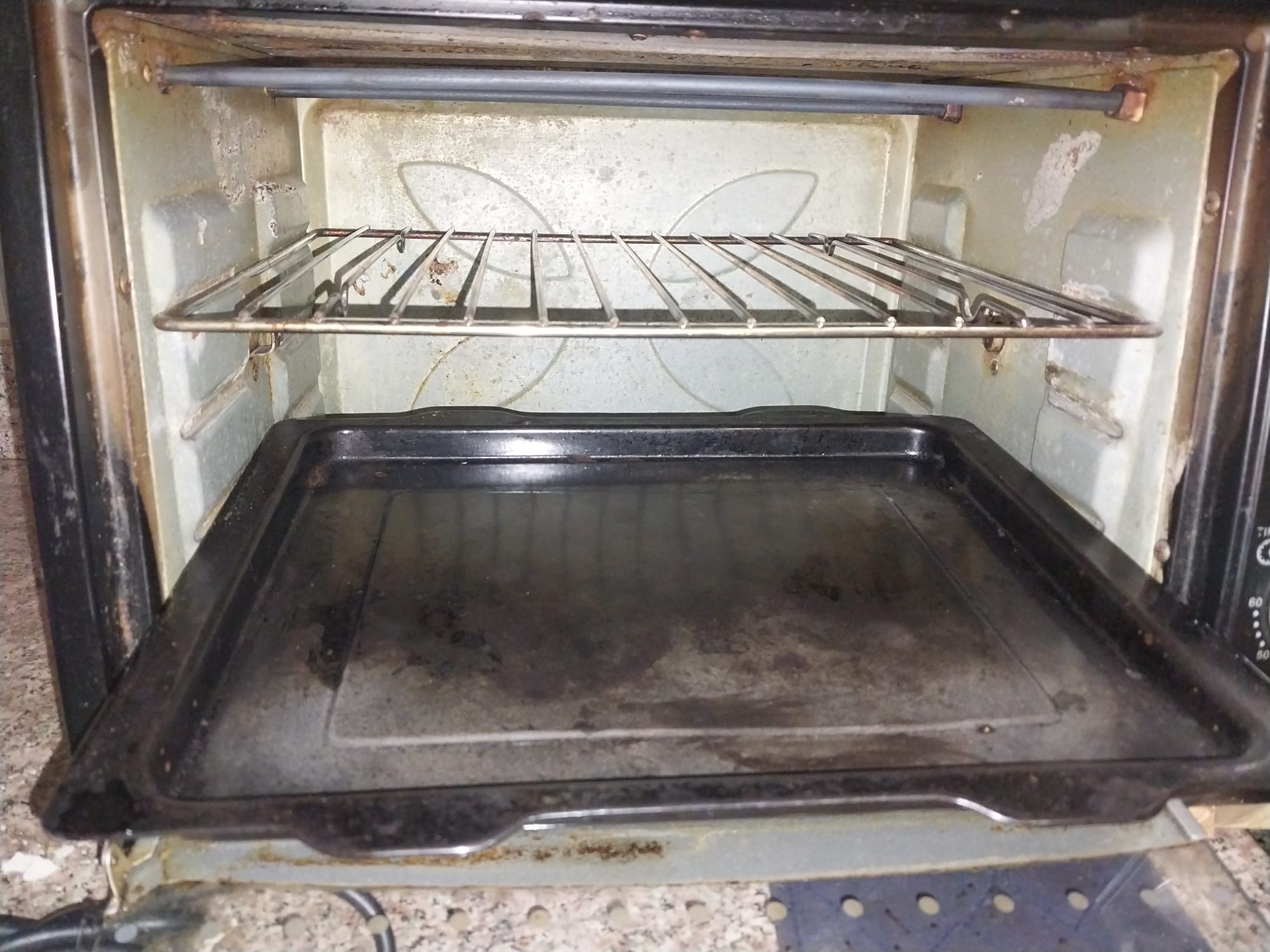 Oven  - Image 7