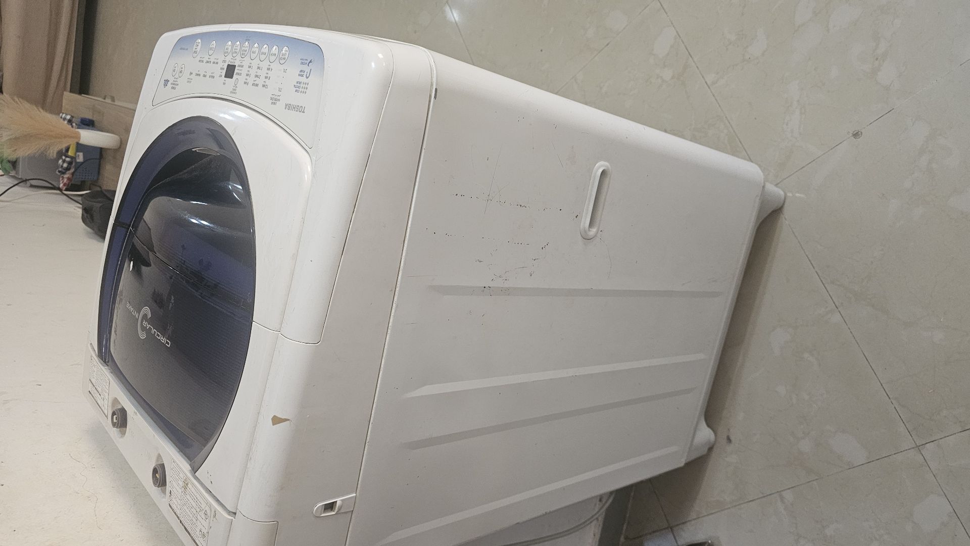 Used Topload washing machine in Wakra - Image 1