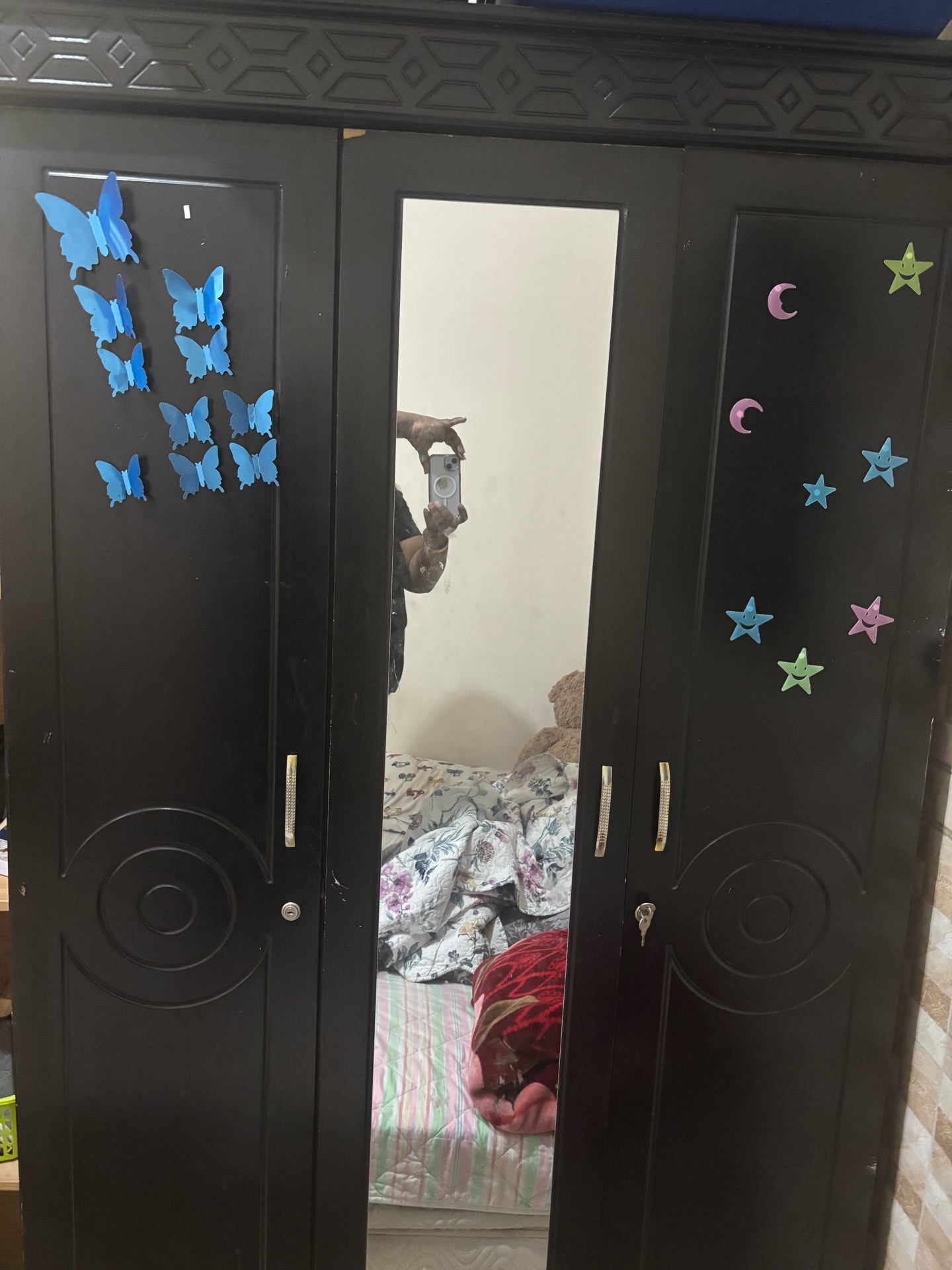 Moving Sale - Cupboard - Image 4