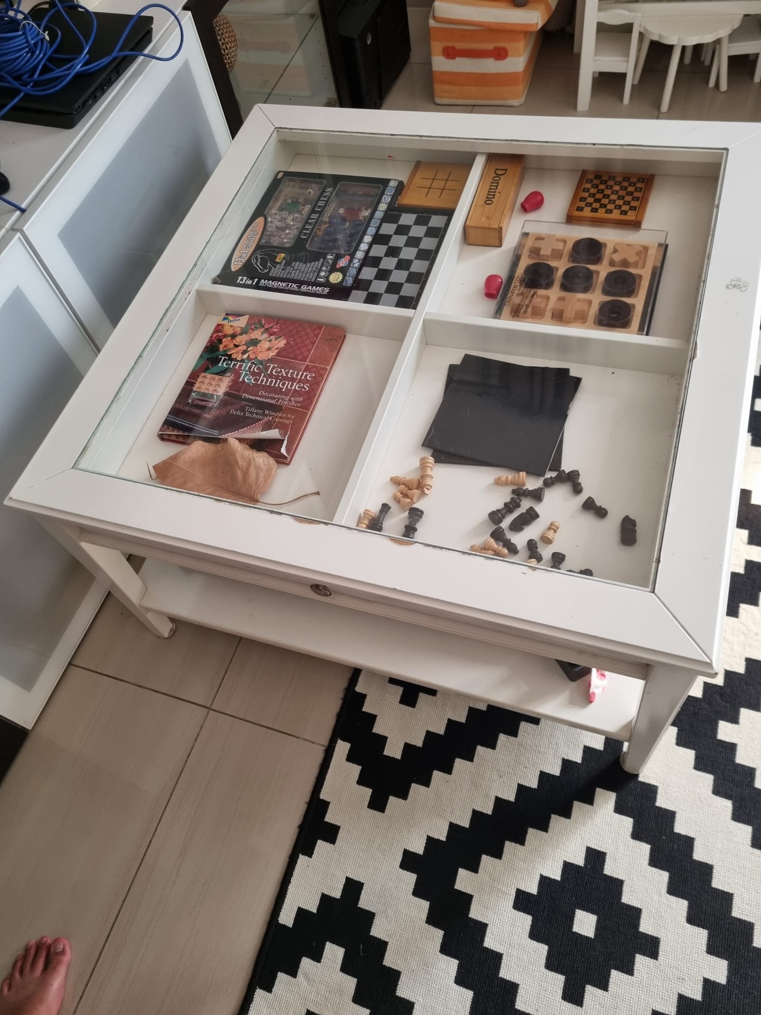 White Coffee Table - Image 3