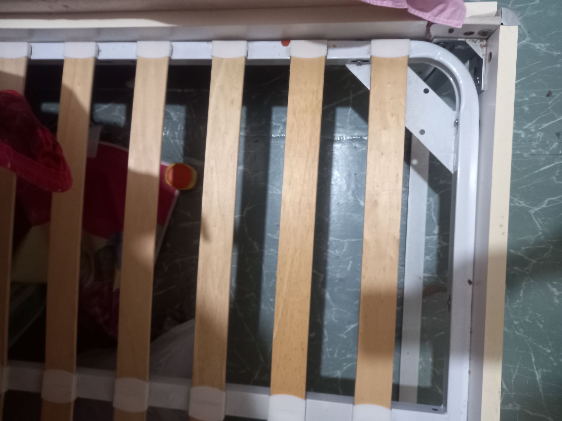 Used bed with metresh - Image 4